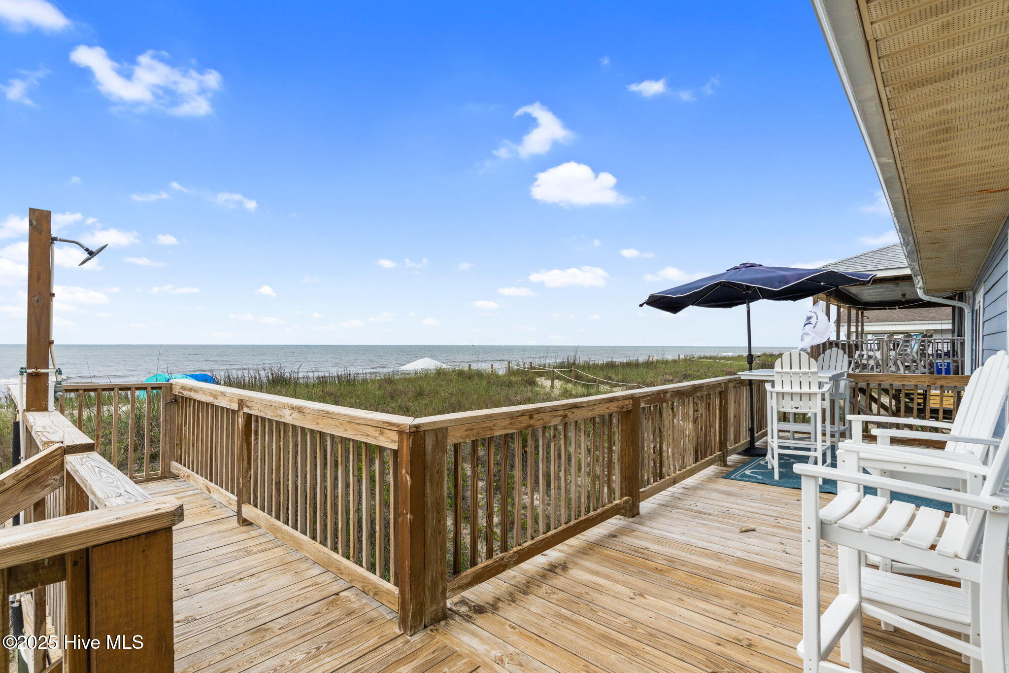 1001 W Beach Drive Property Photo 26