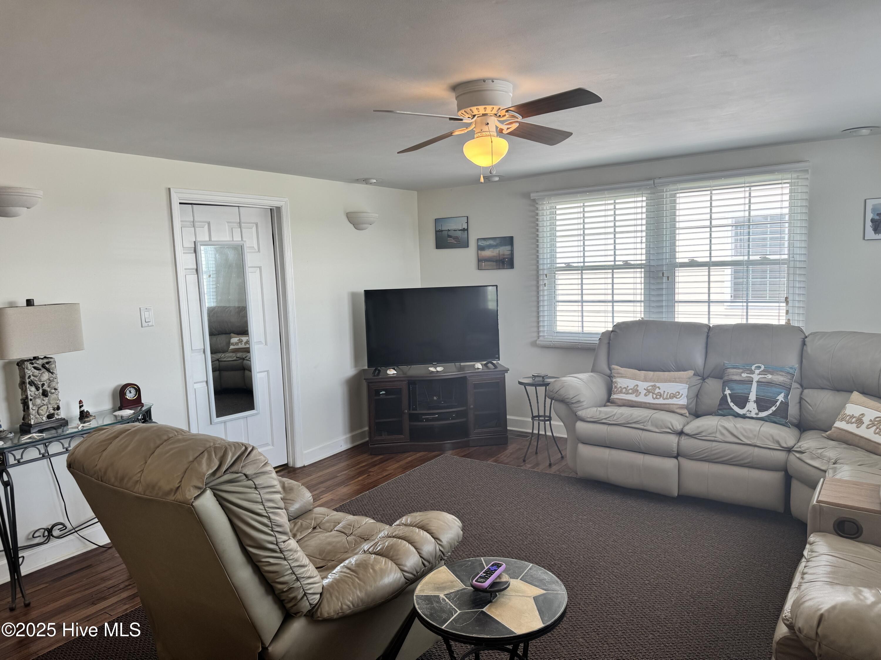 324 N Topsail Drive Property Photo 2