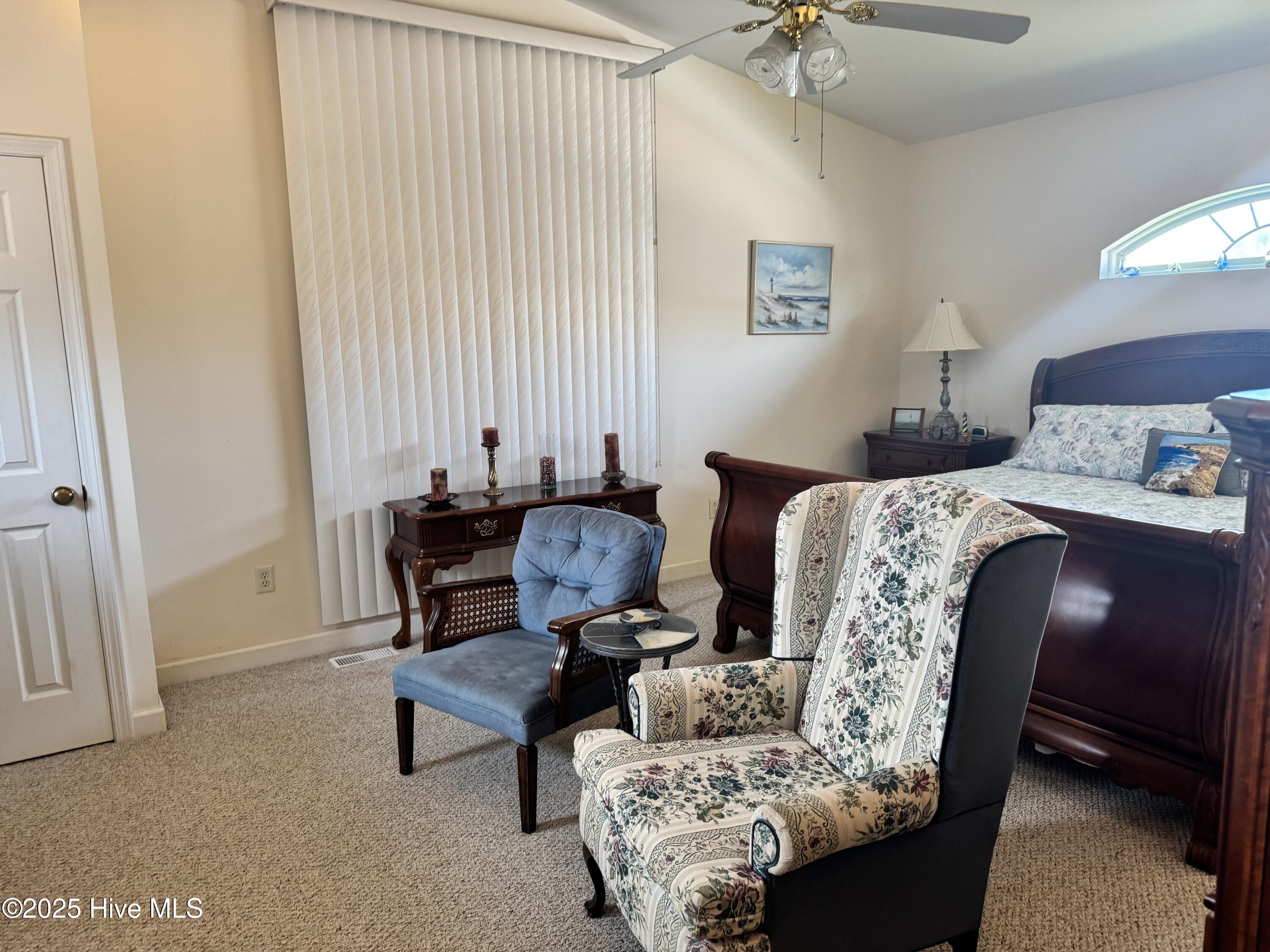 324 N Topsail Drive Property Photo 6