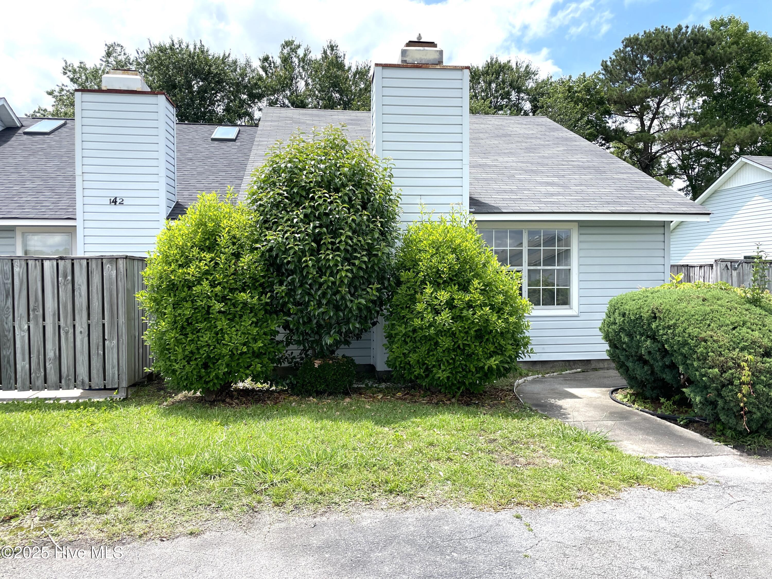142 Witten Circle A Property Photo 1