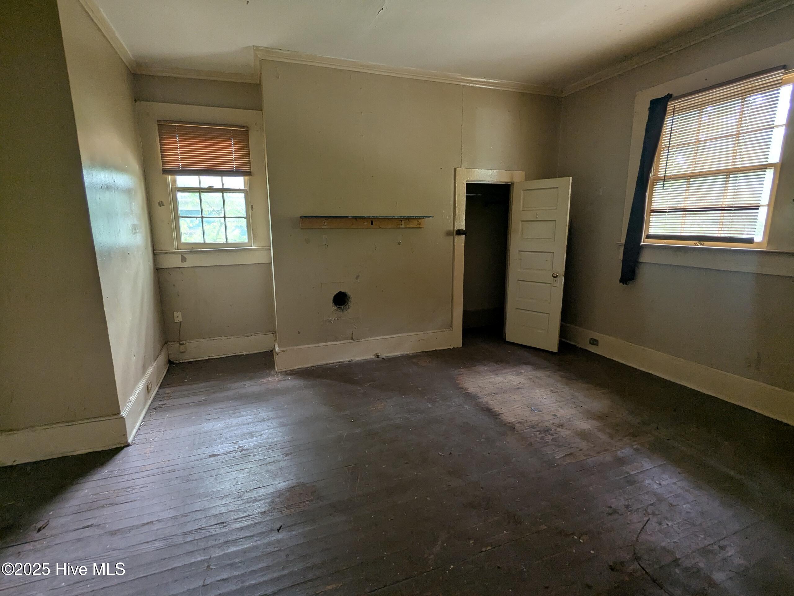 207 Bruton Street Property Photo 8