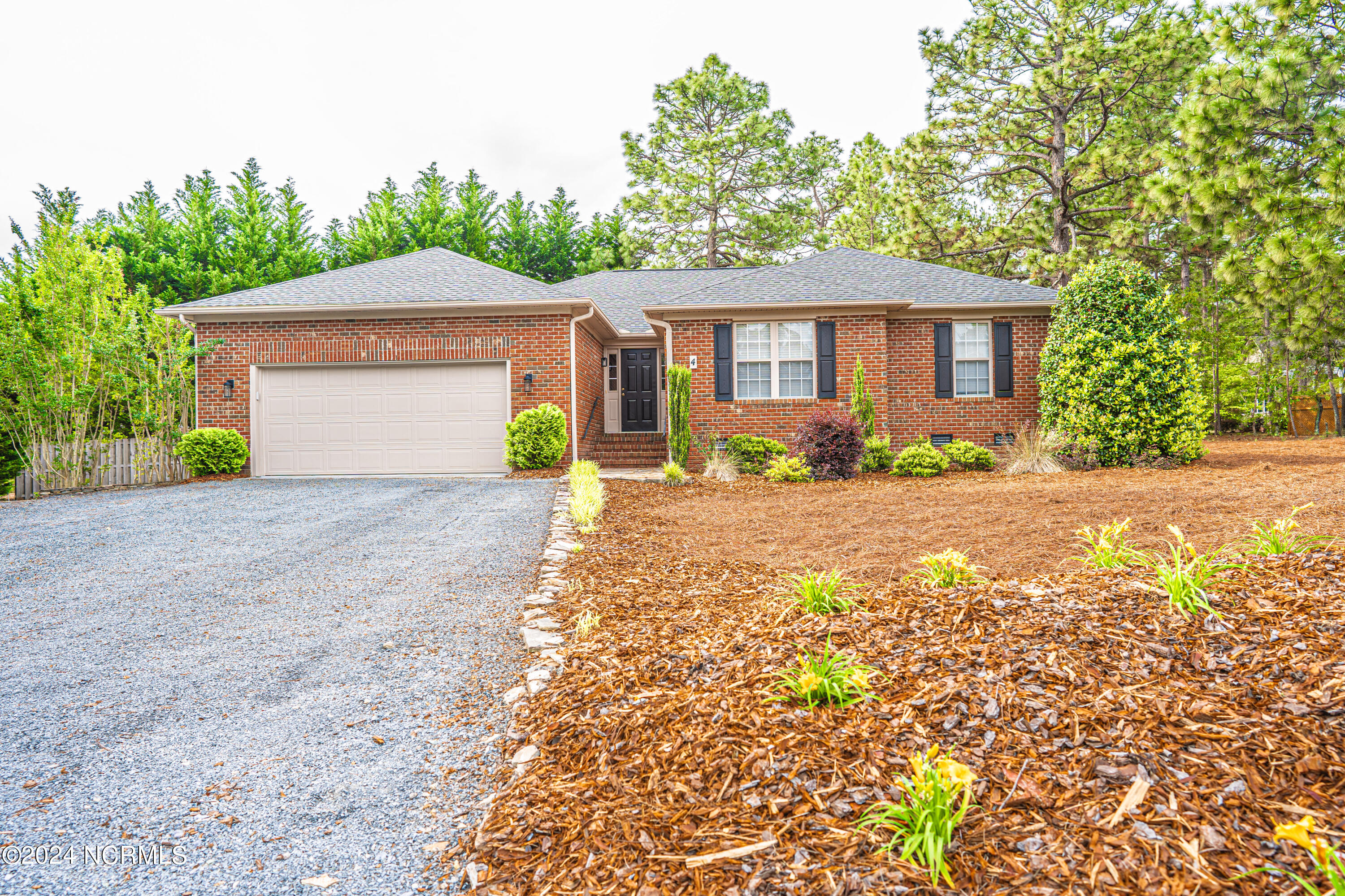 4 Wingate Court Property Photo 1
