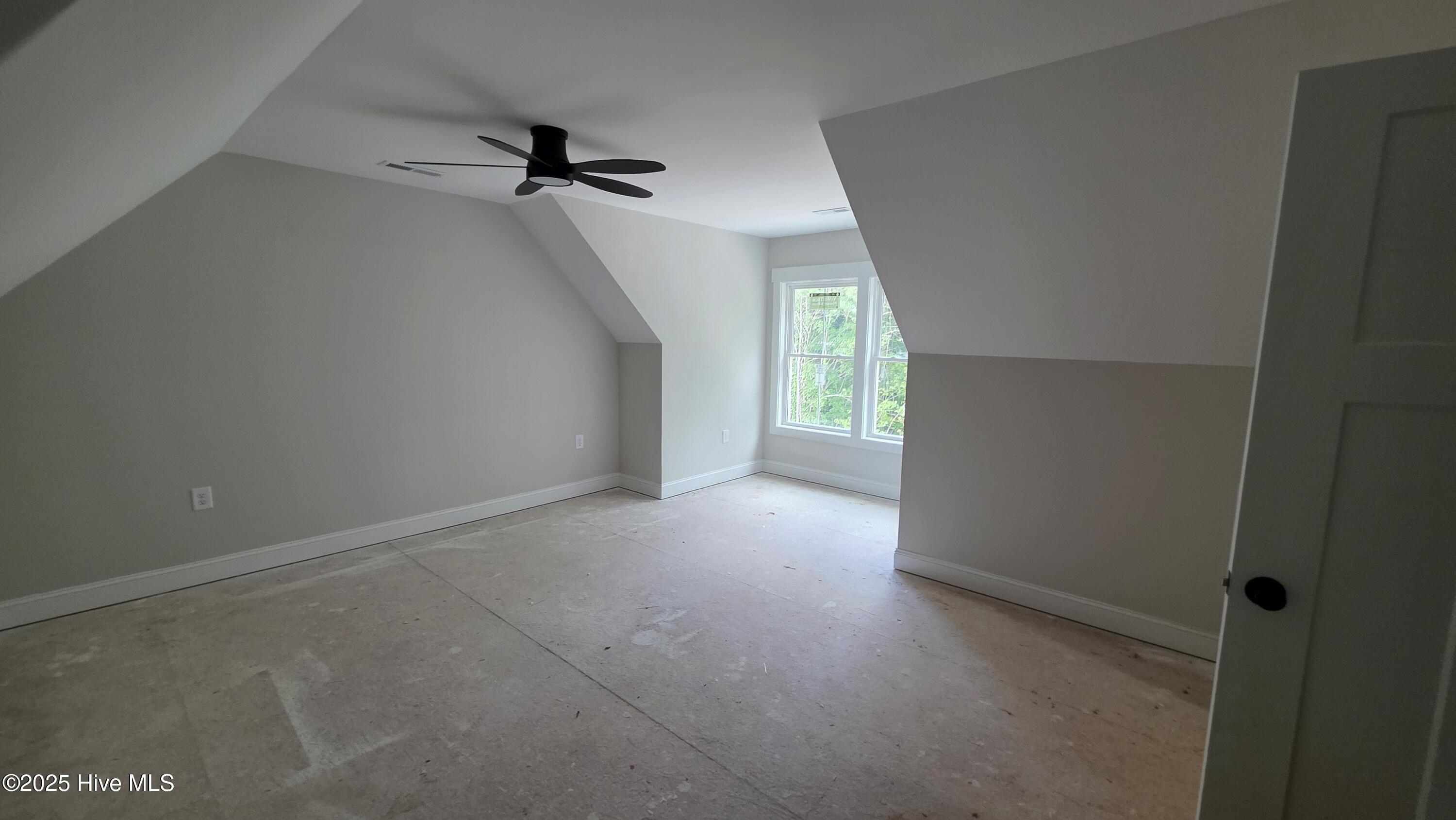 60 Stream View Way Property Photo 22