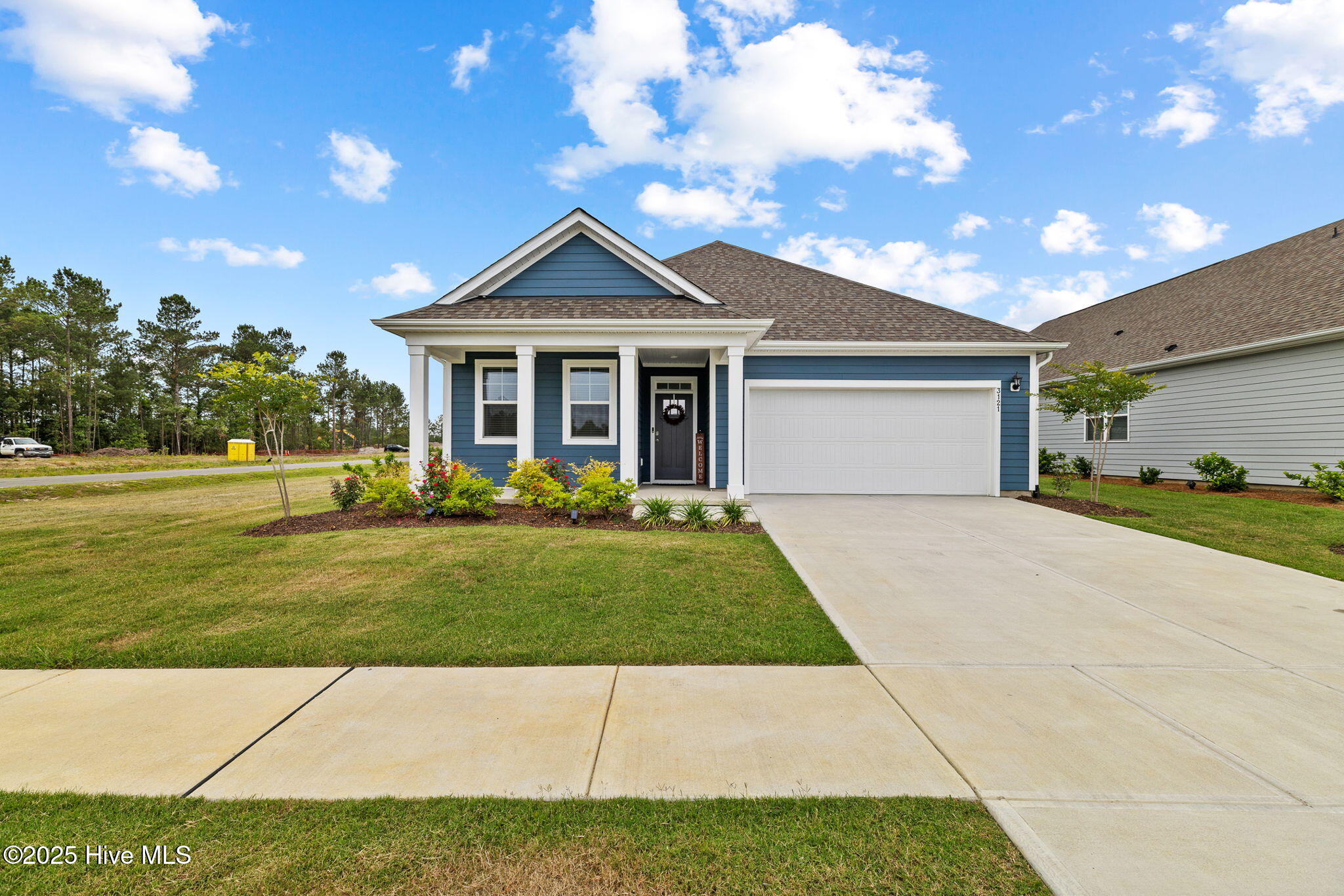 3121 Lochgreen Circle Property Photo 1