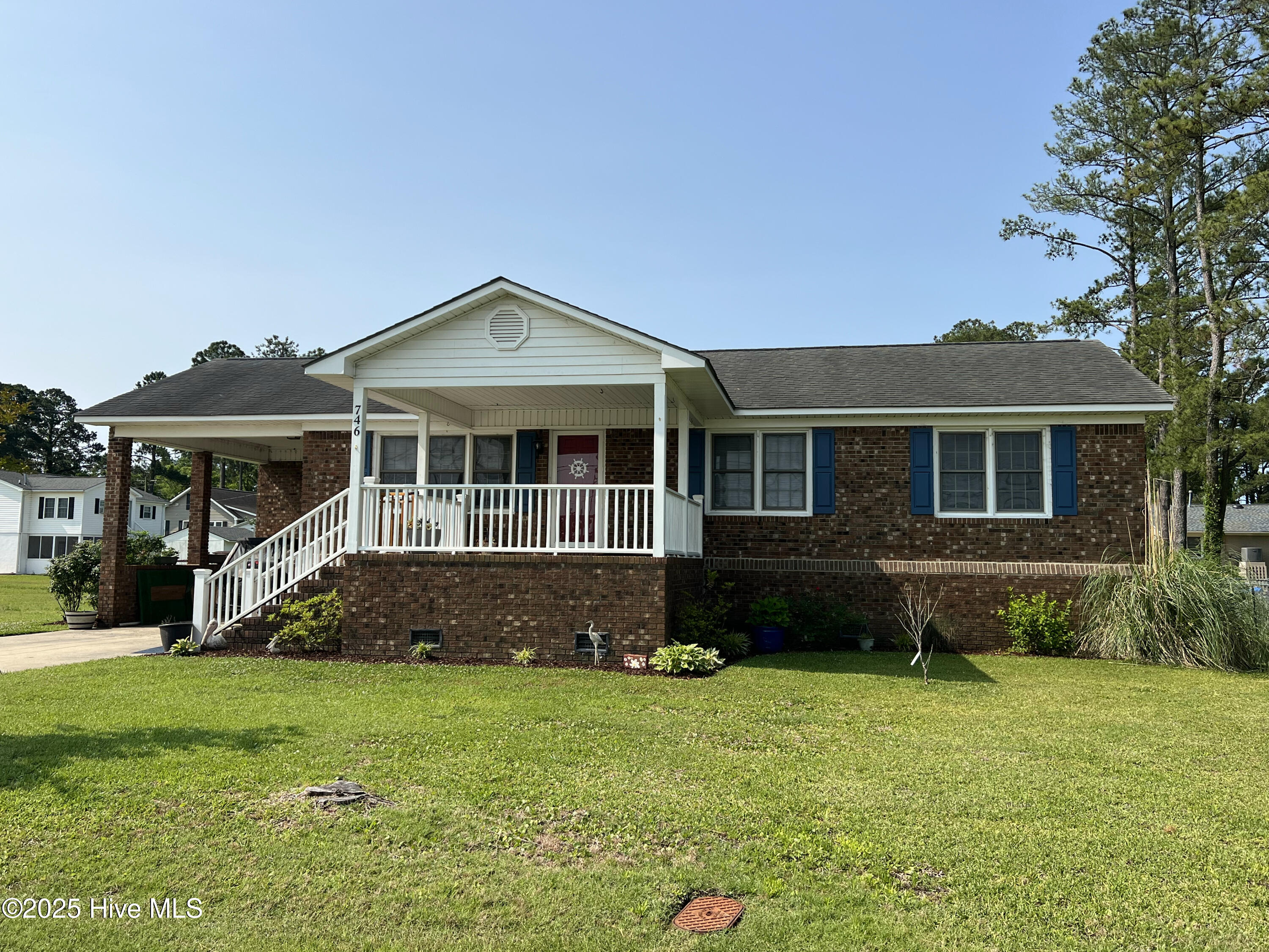 746 Heber Street Property Photo 1