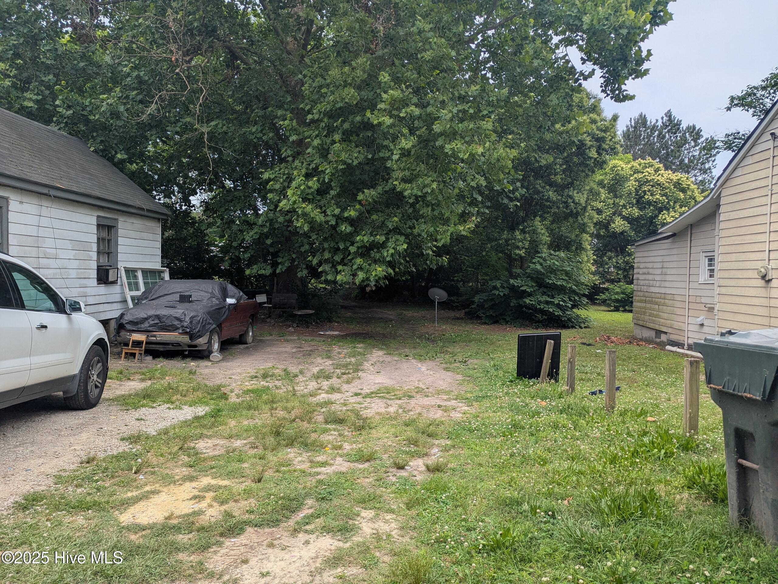 704 Vance Street Property Photo 1