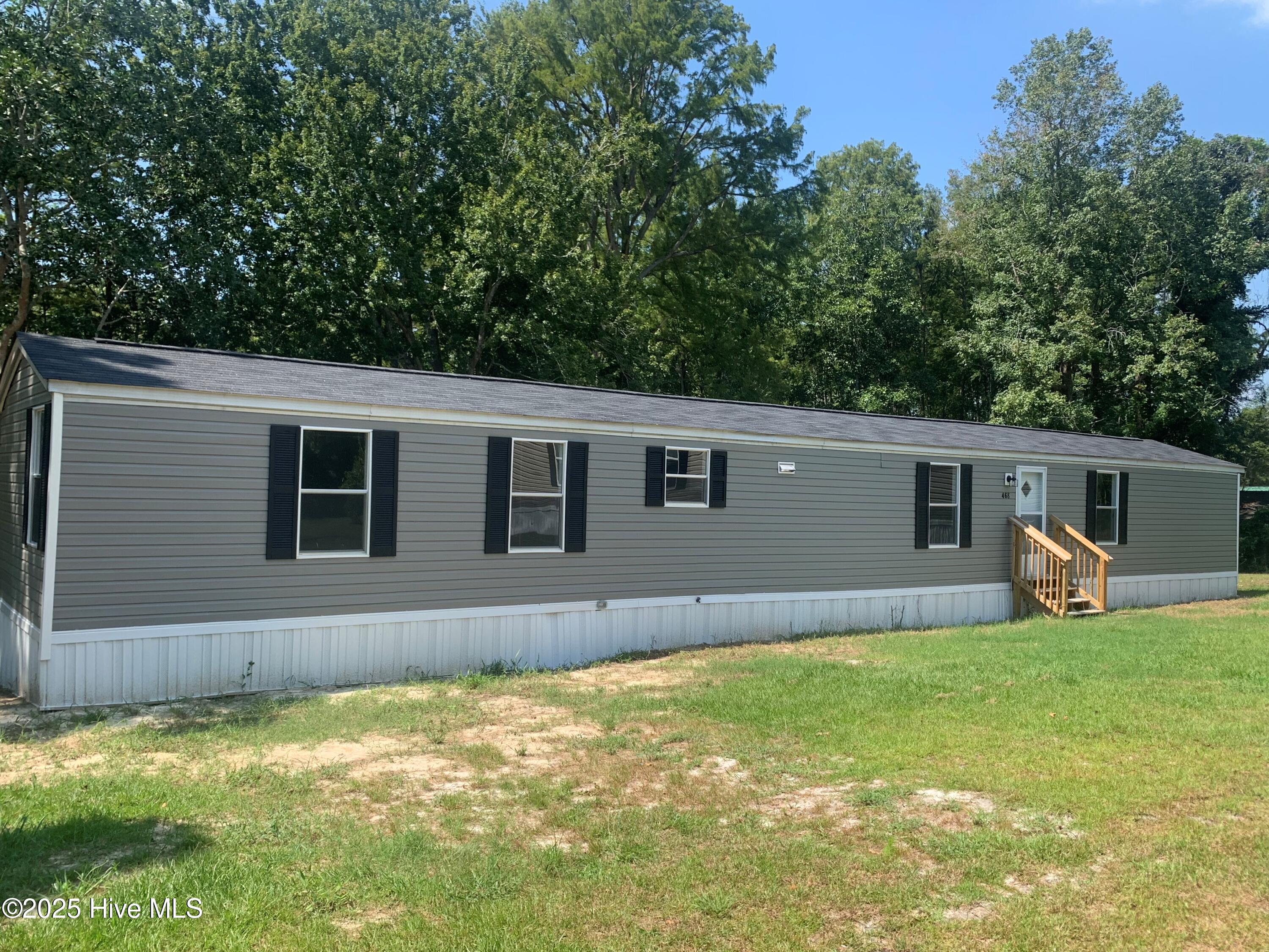 468 Lake Drive Property Photo 1