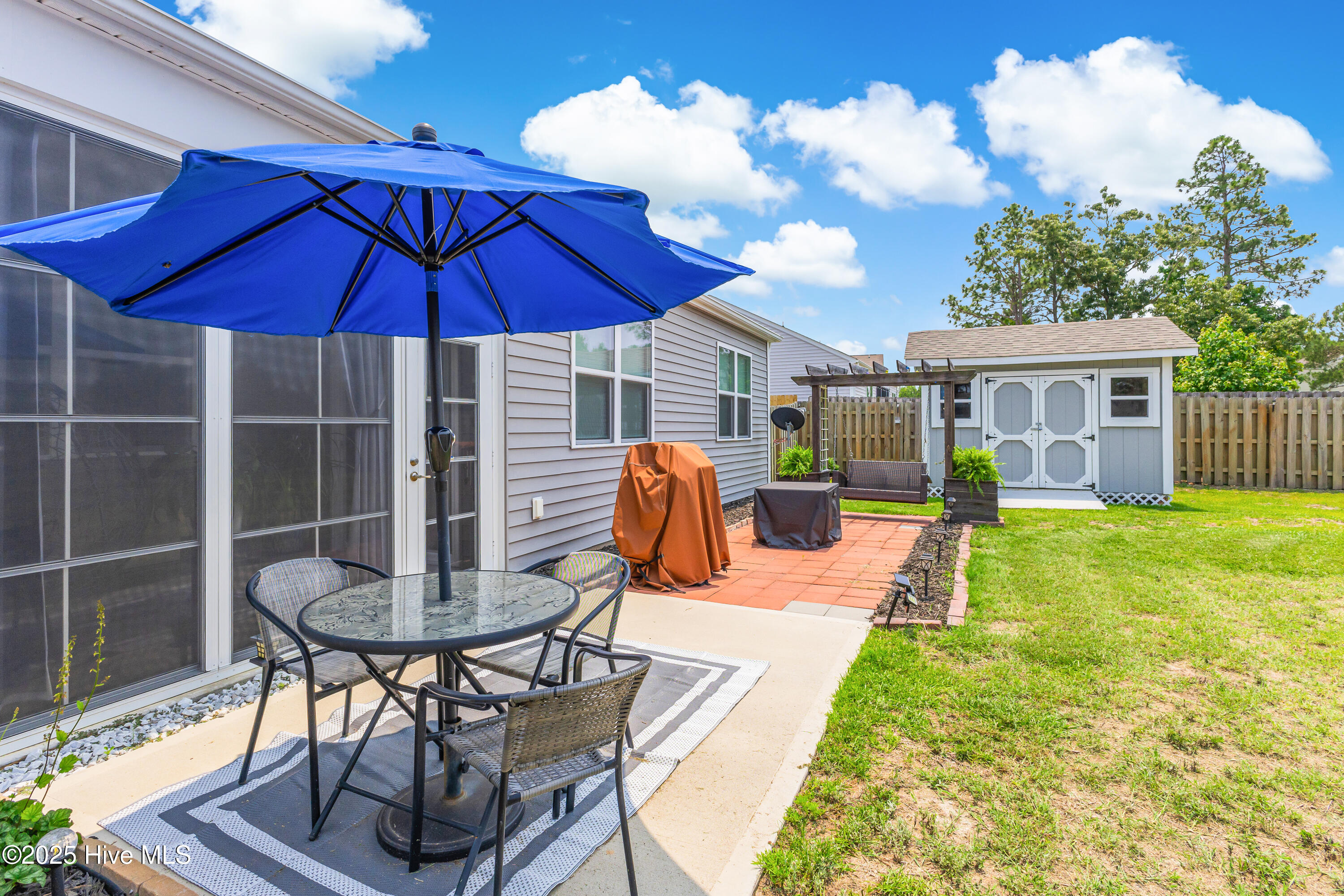 1041 S Fisher King Drive Property Photo 35