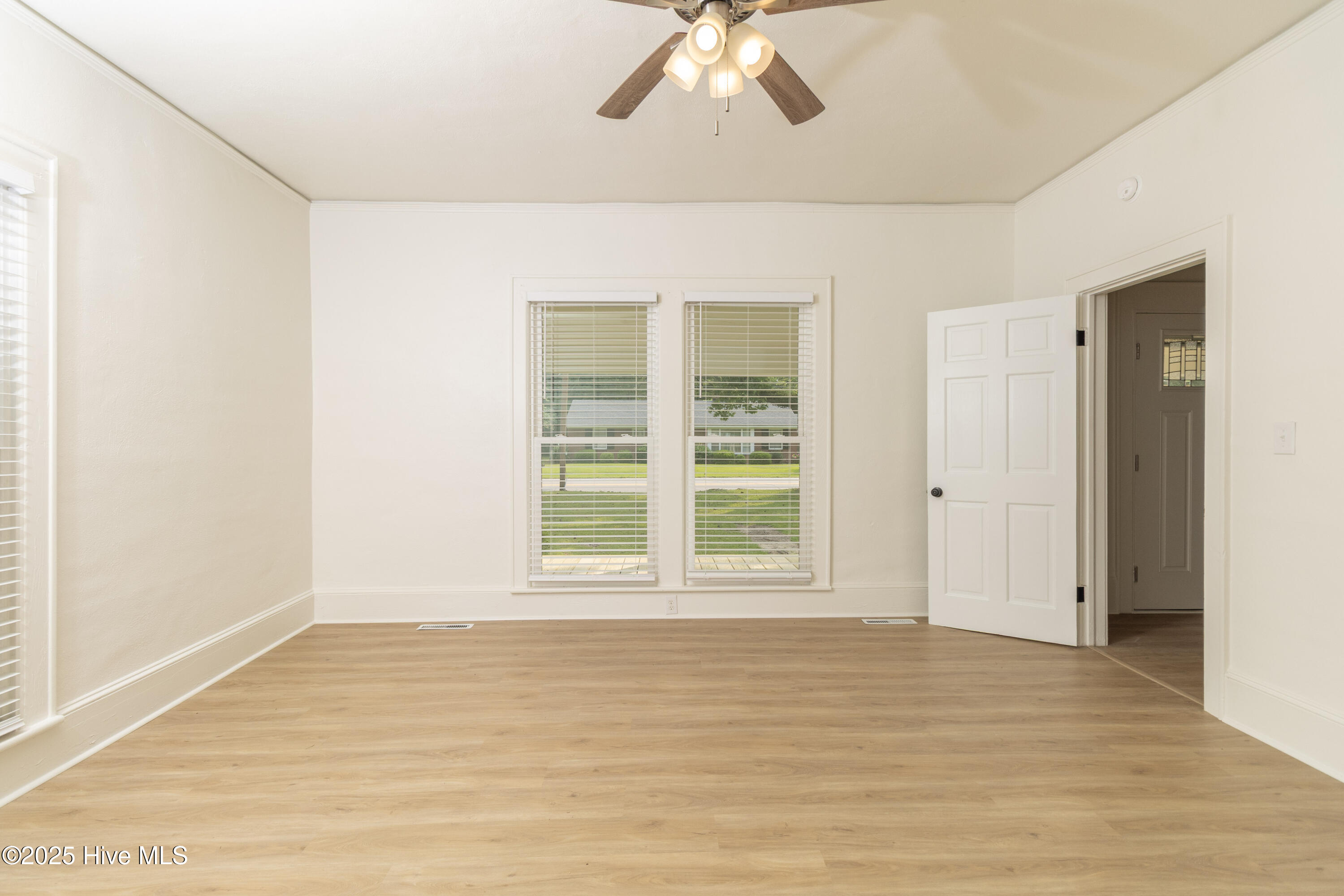 502 Sterlingworth Street Property Photo 24