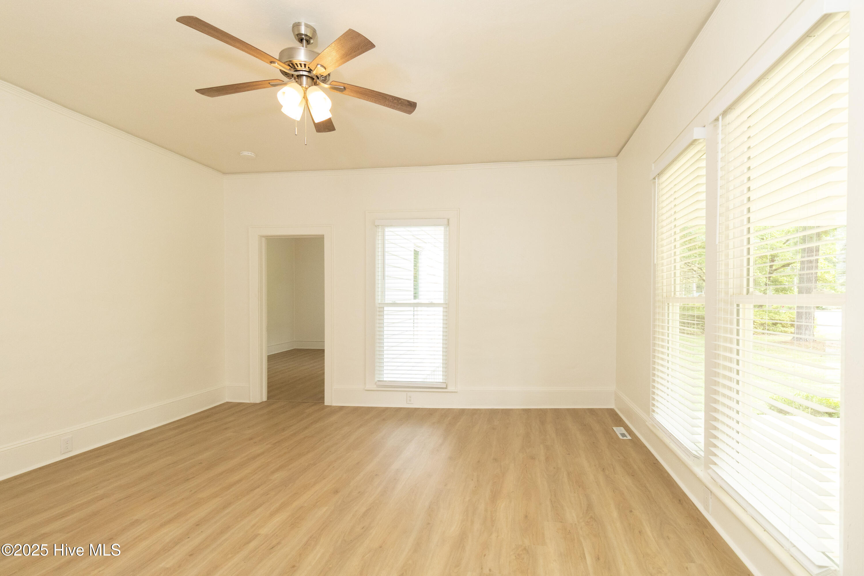 502 Sterlingworth Street Property Photo 25