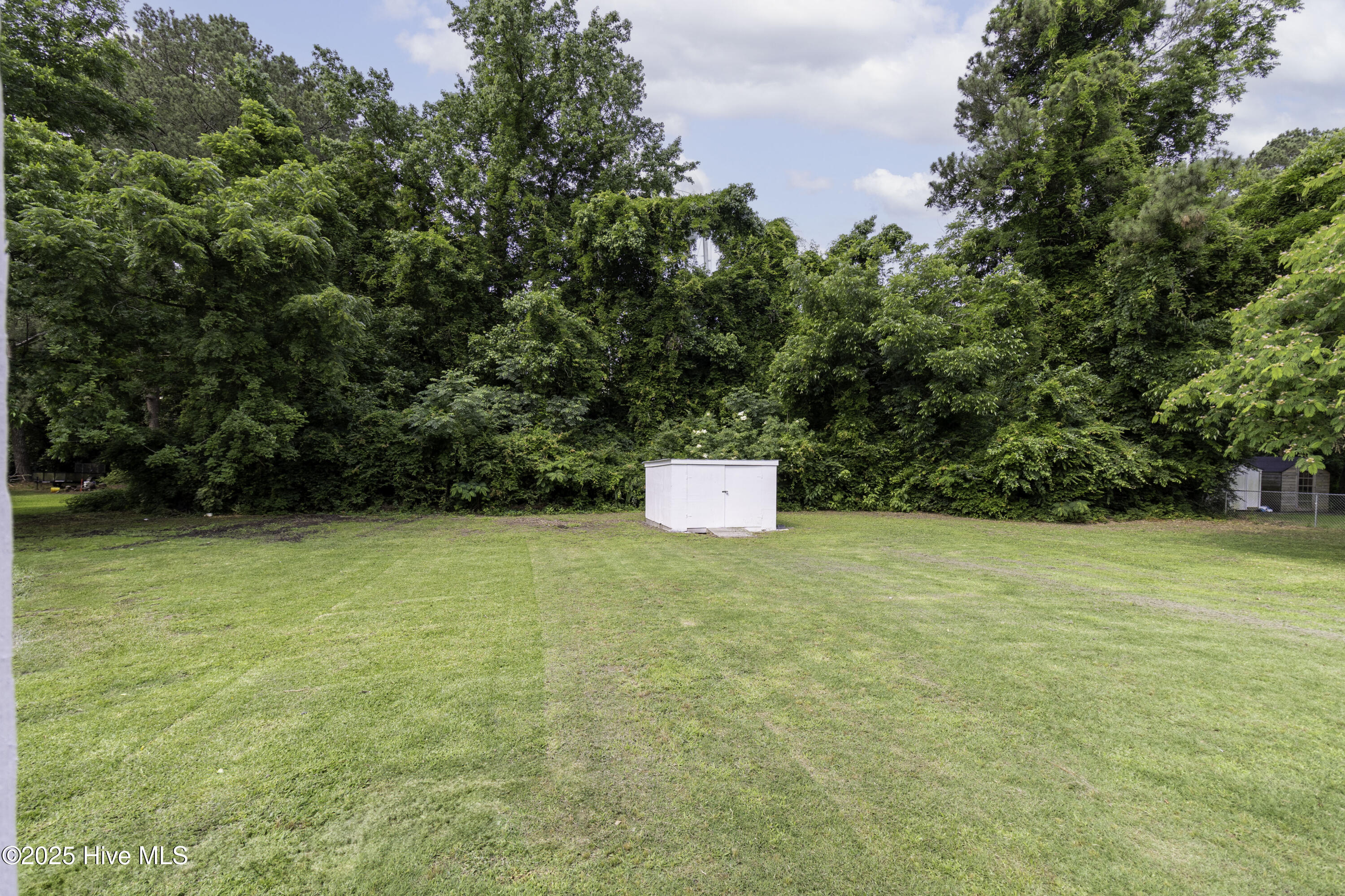 502 Sterlingworth Street Property Photo 29