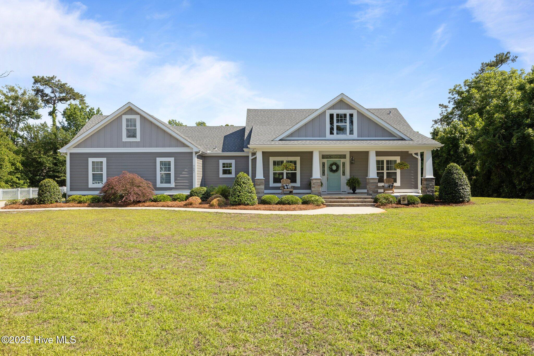 3607 Country Club Road Property Photo 1