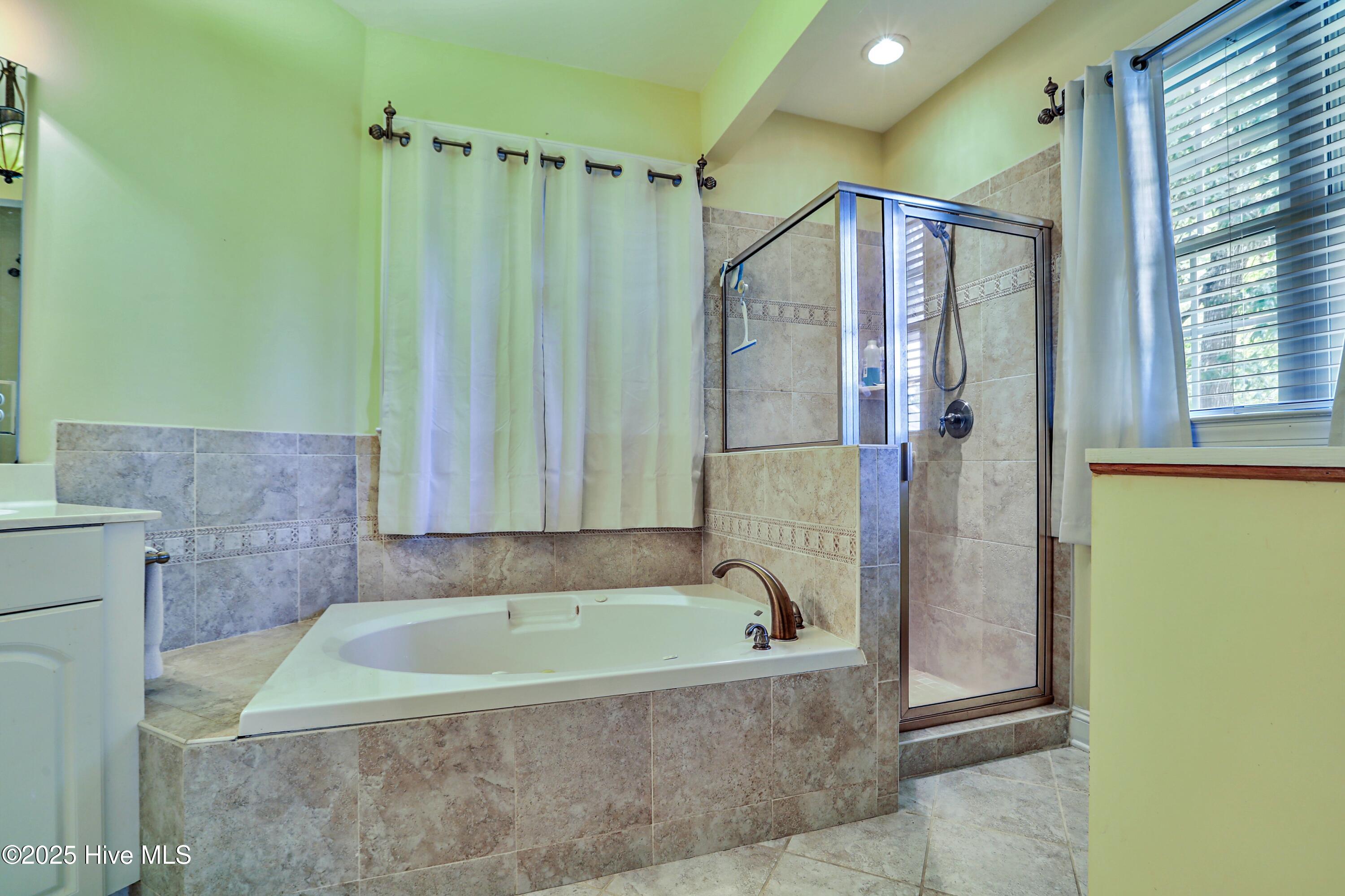 1711 Heather Run Court Property Photo 17