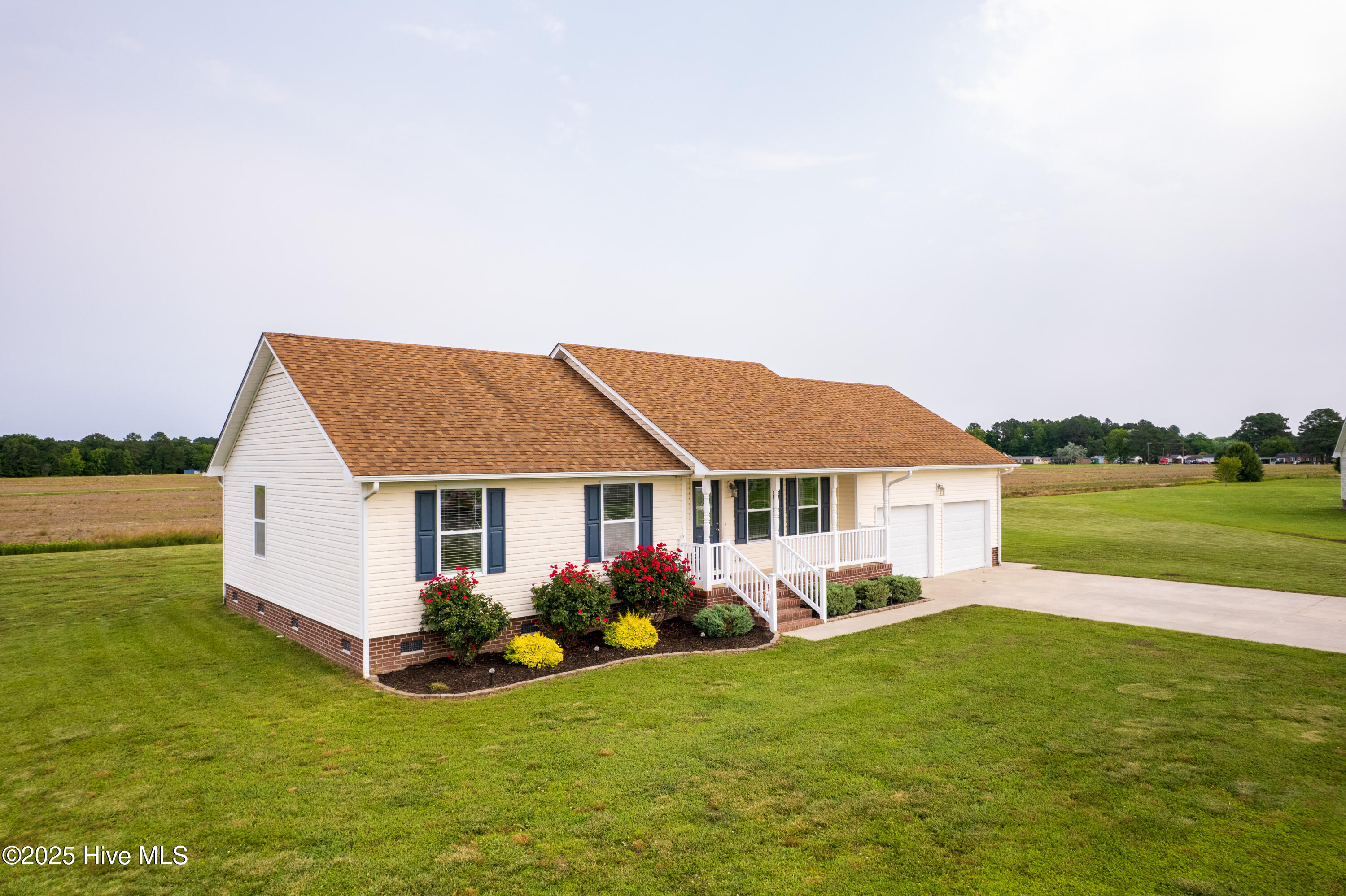 116 Landen Drive Property Photo 1