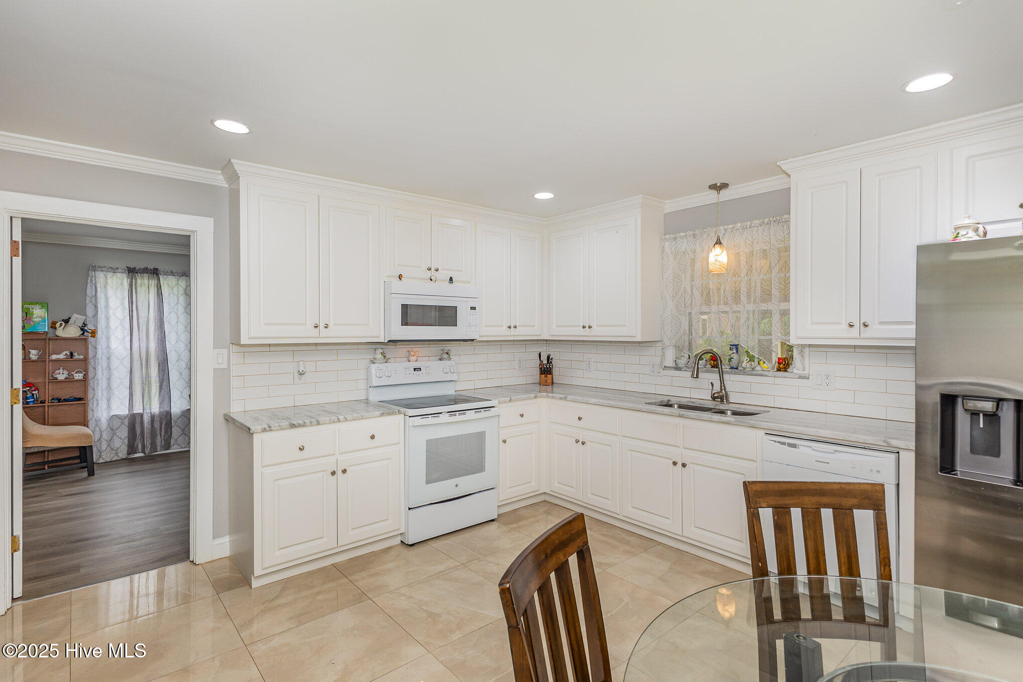 4610 Pinehurst Drive Property Photo 17