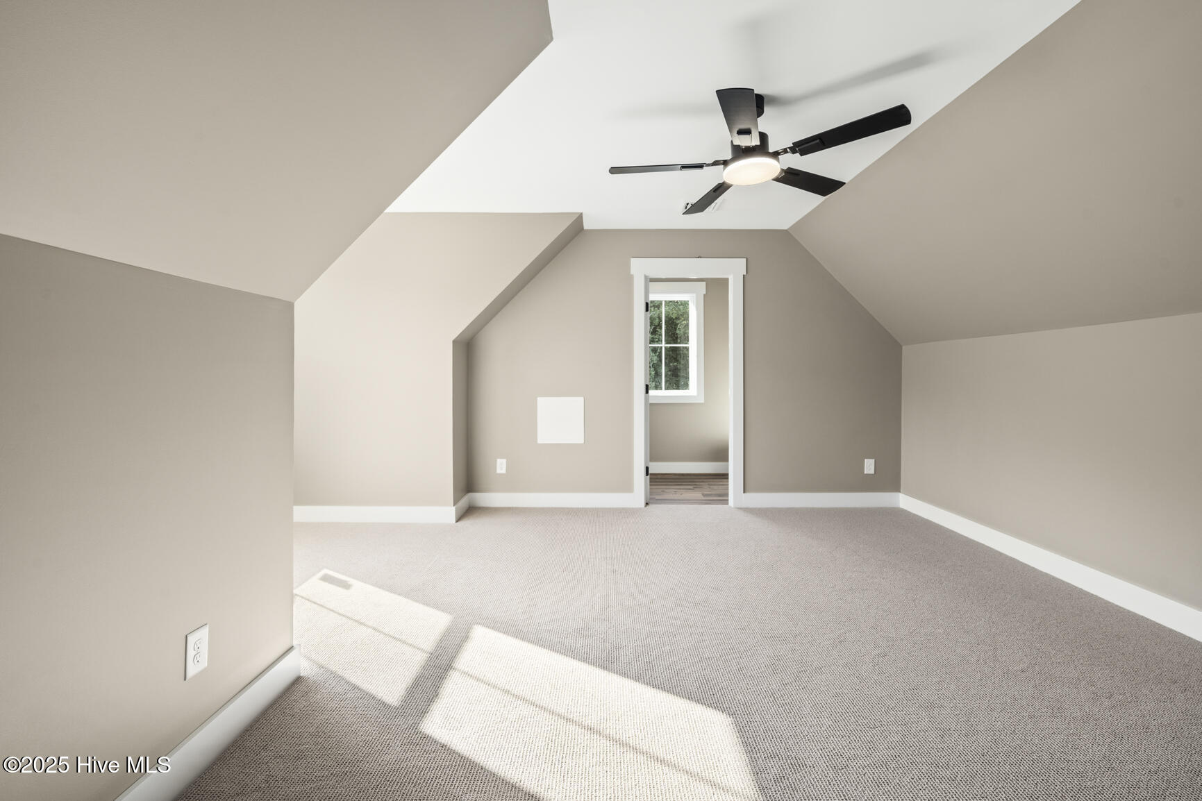 6445 Red Oak Road Property Photo 42