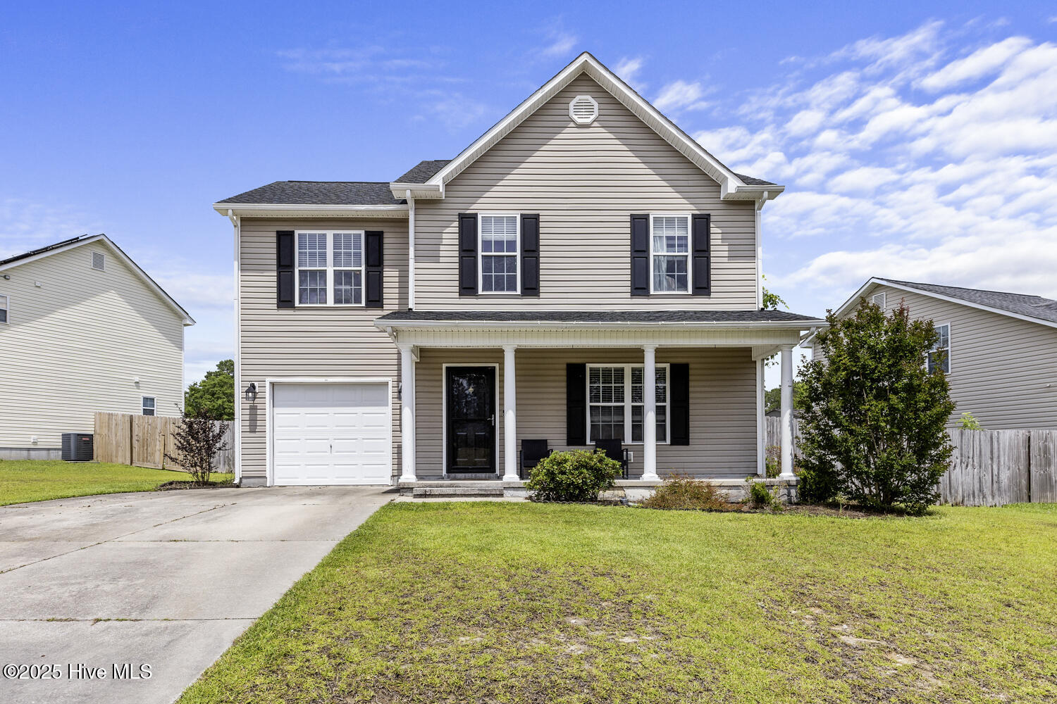 301 Mulberry Lane Property Photo 1