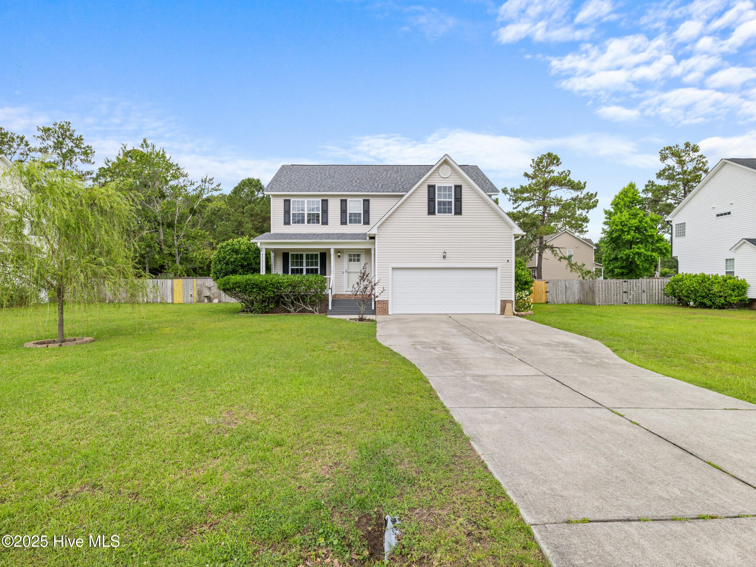 719 Jim Grant Avenue Property Photo 1