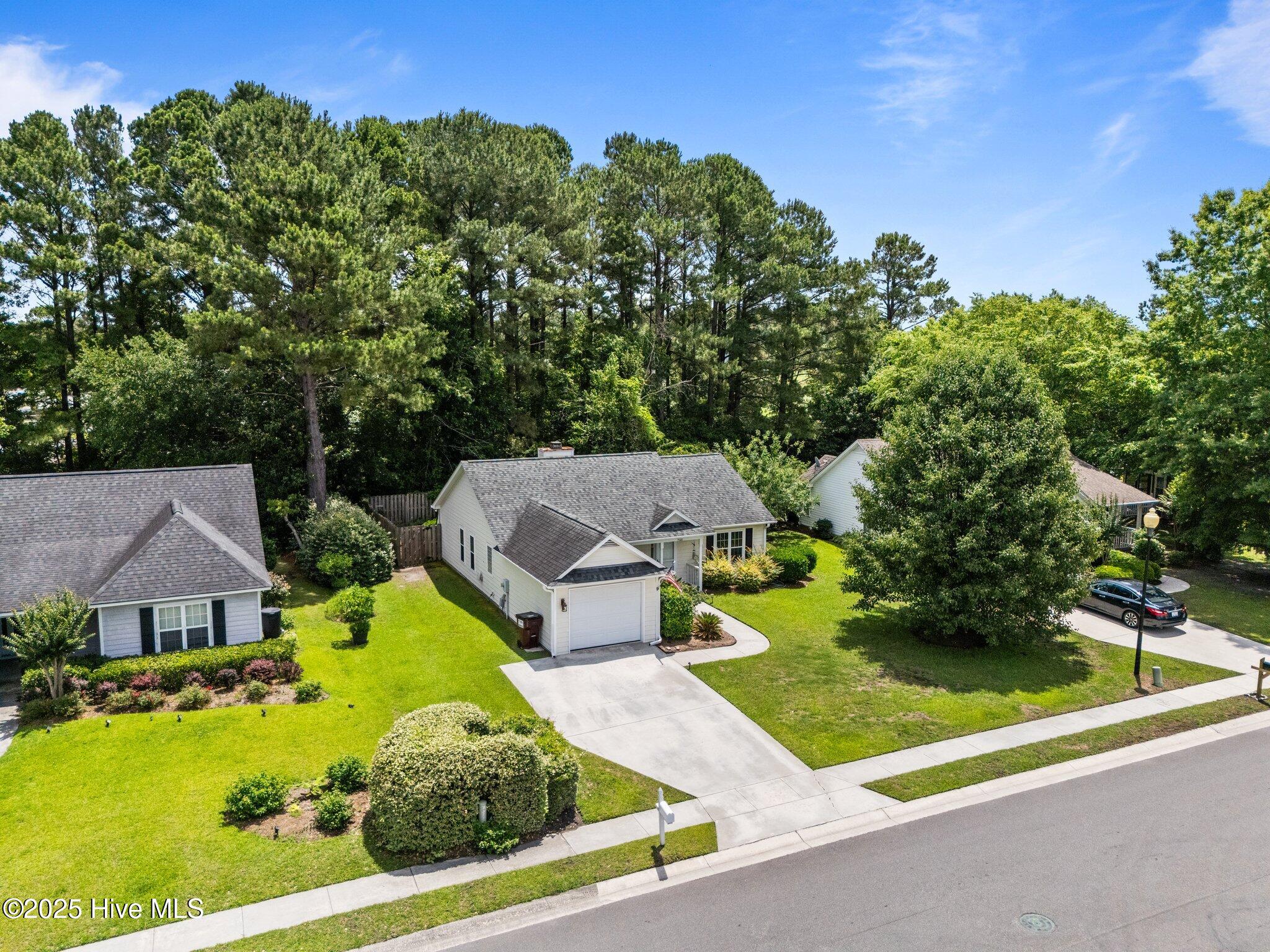 7100 Farrington Farms Drive Property Photo 3