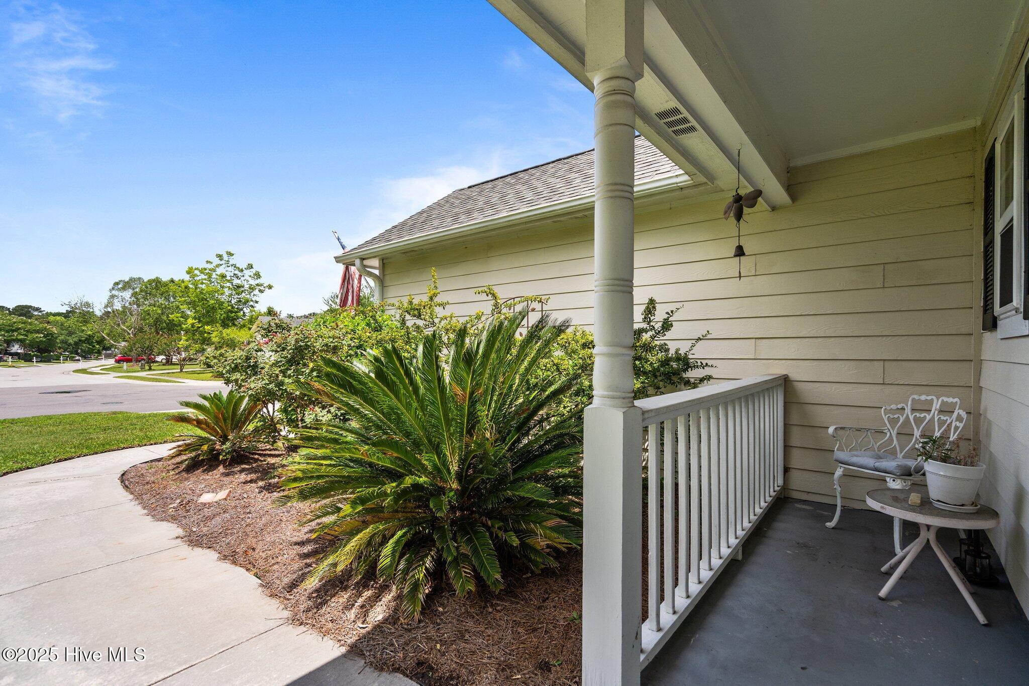 7100 Farrington Farms Drive Property Photo 8