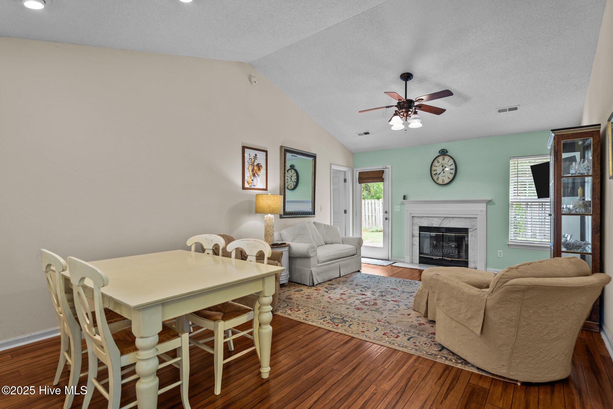 7100 Farrington Farms Drive Property Photo 21