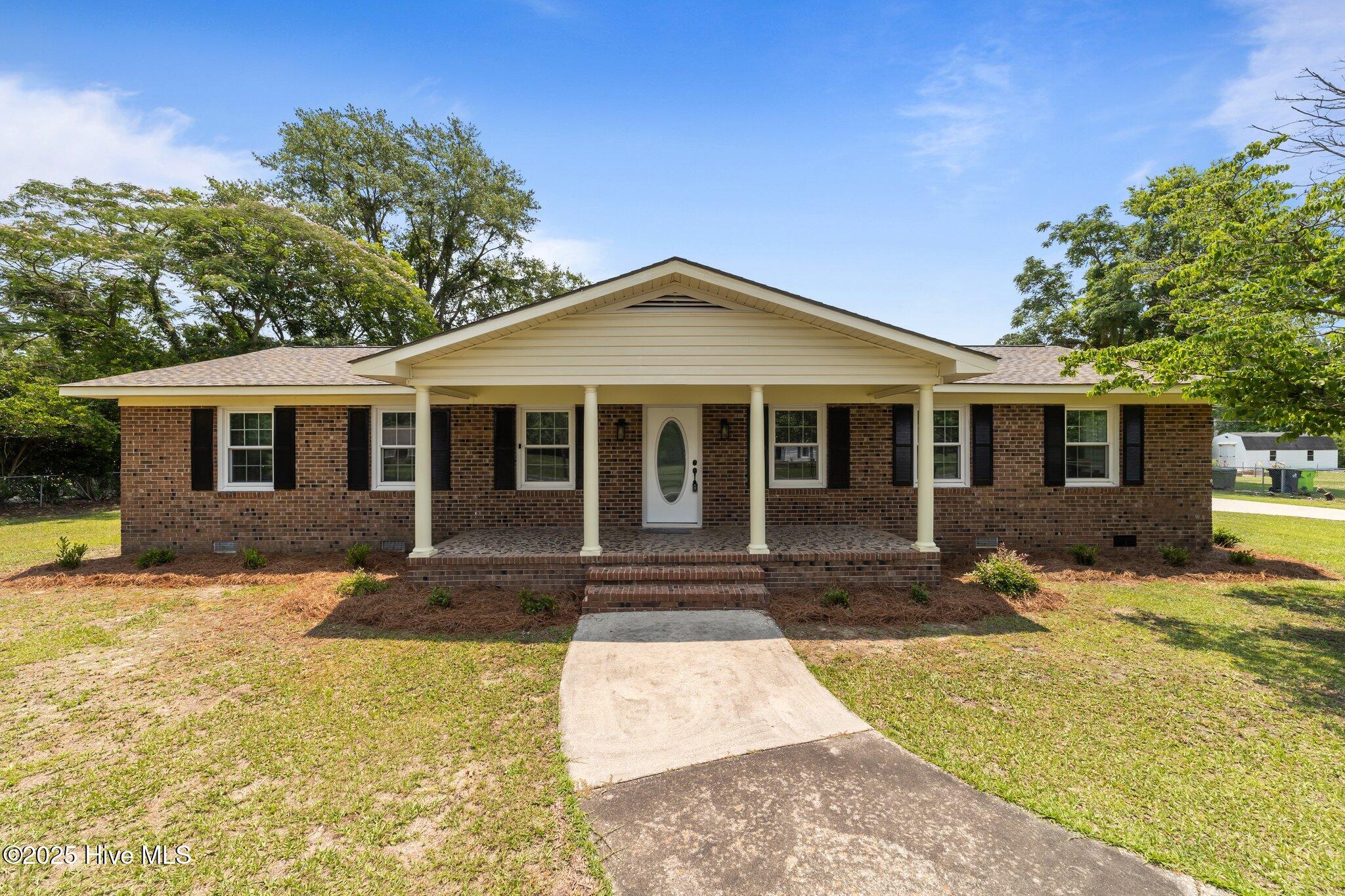 205 Cromartie Road Property Photo 1