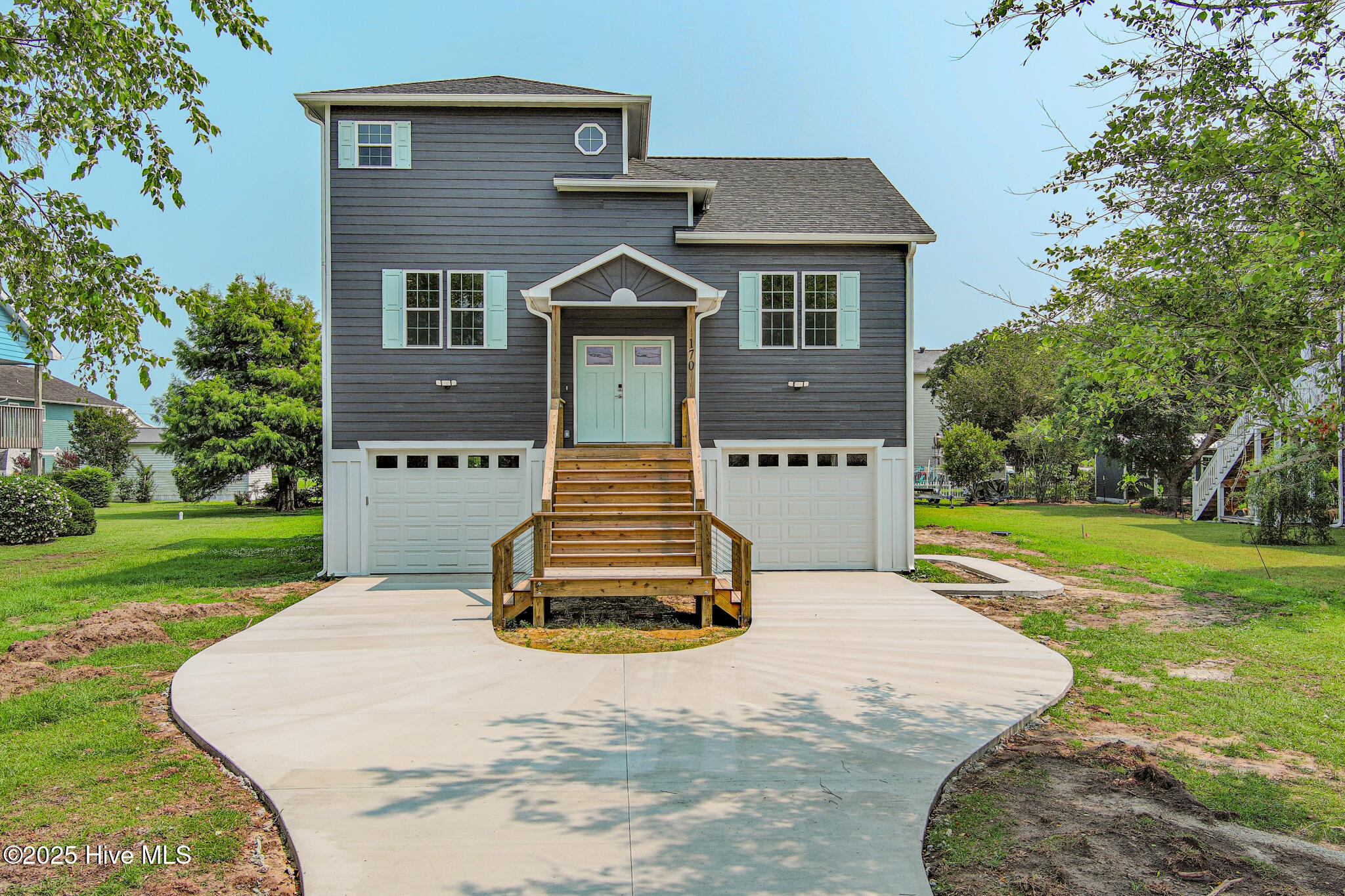 170 Grandview Drive Property Photo 1