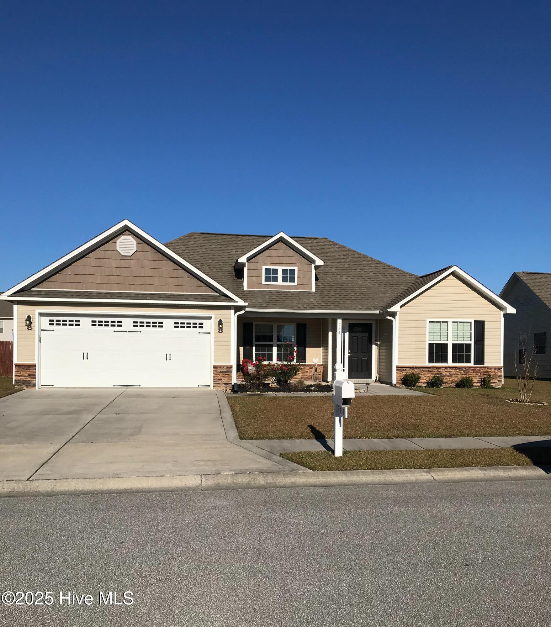 754 Radiant Drive Property Photo 1