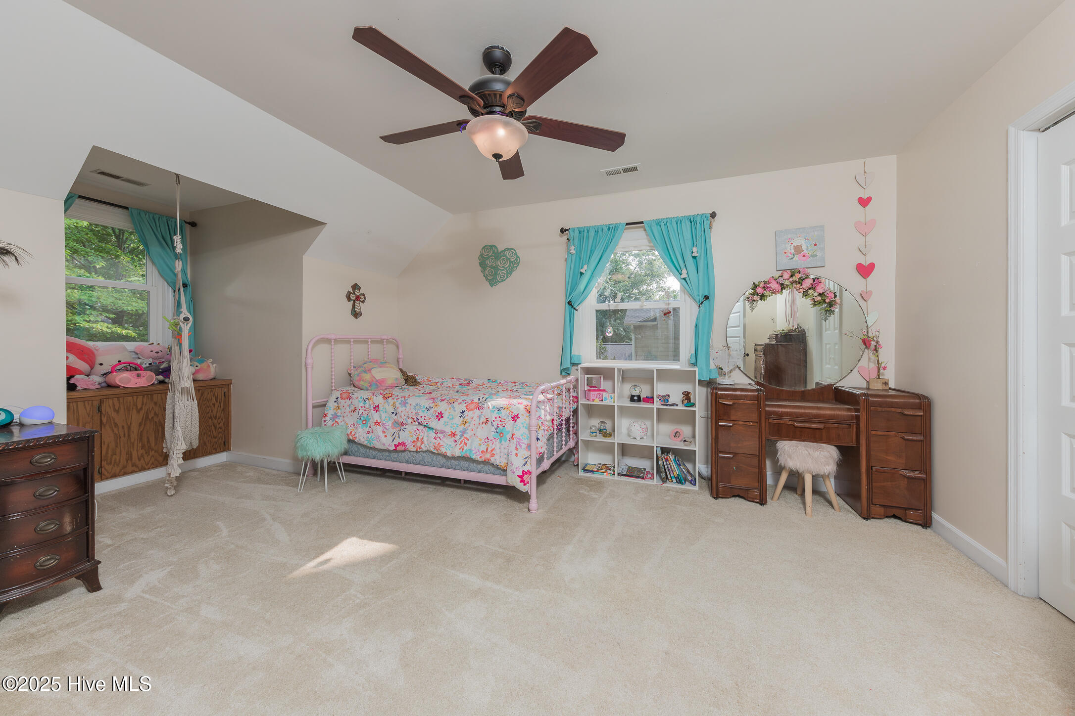 314 Daisy Court Property Photo 27