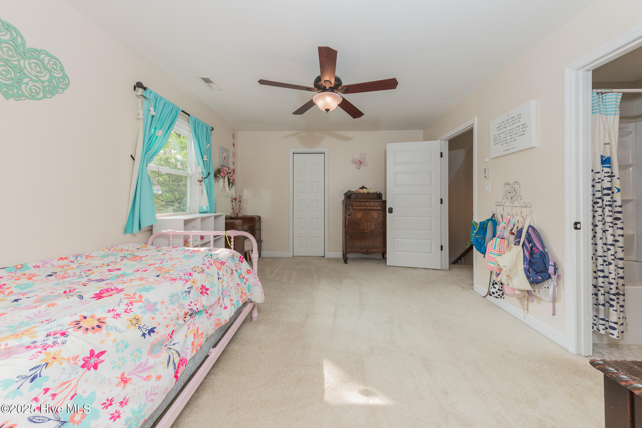 314 Daisy Court Property Photo 29
