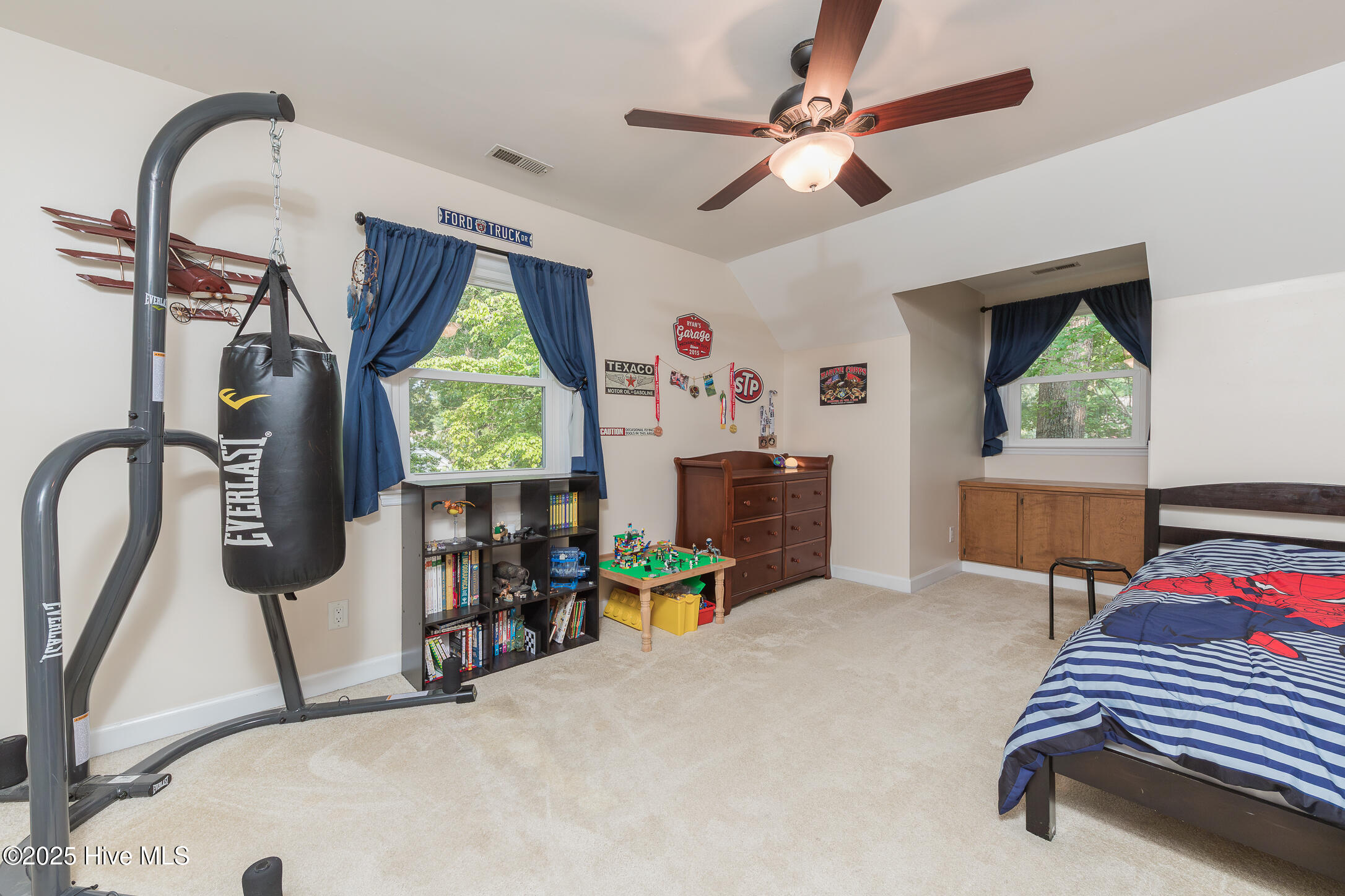 314 Daisy Court Property Photo 32