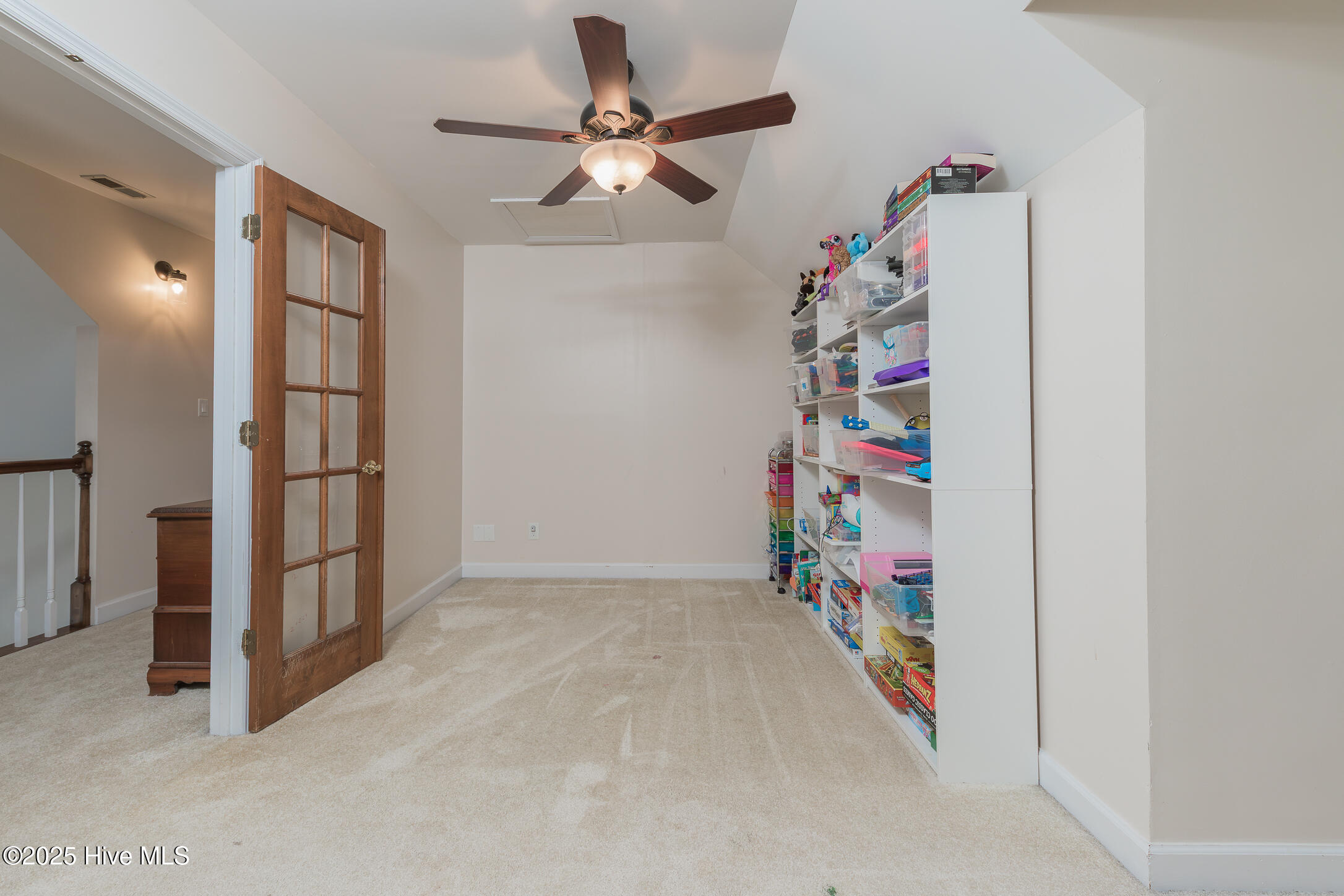 314 Daisy Court Property Photo 35