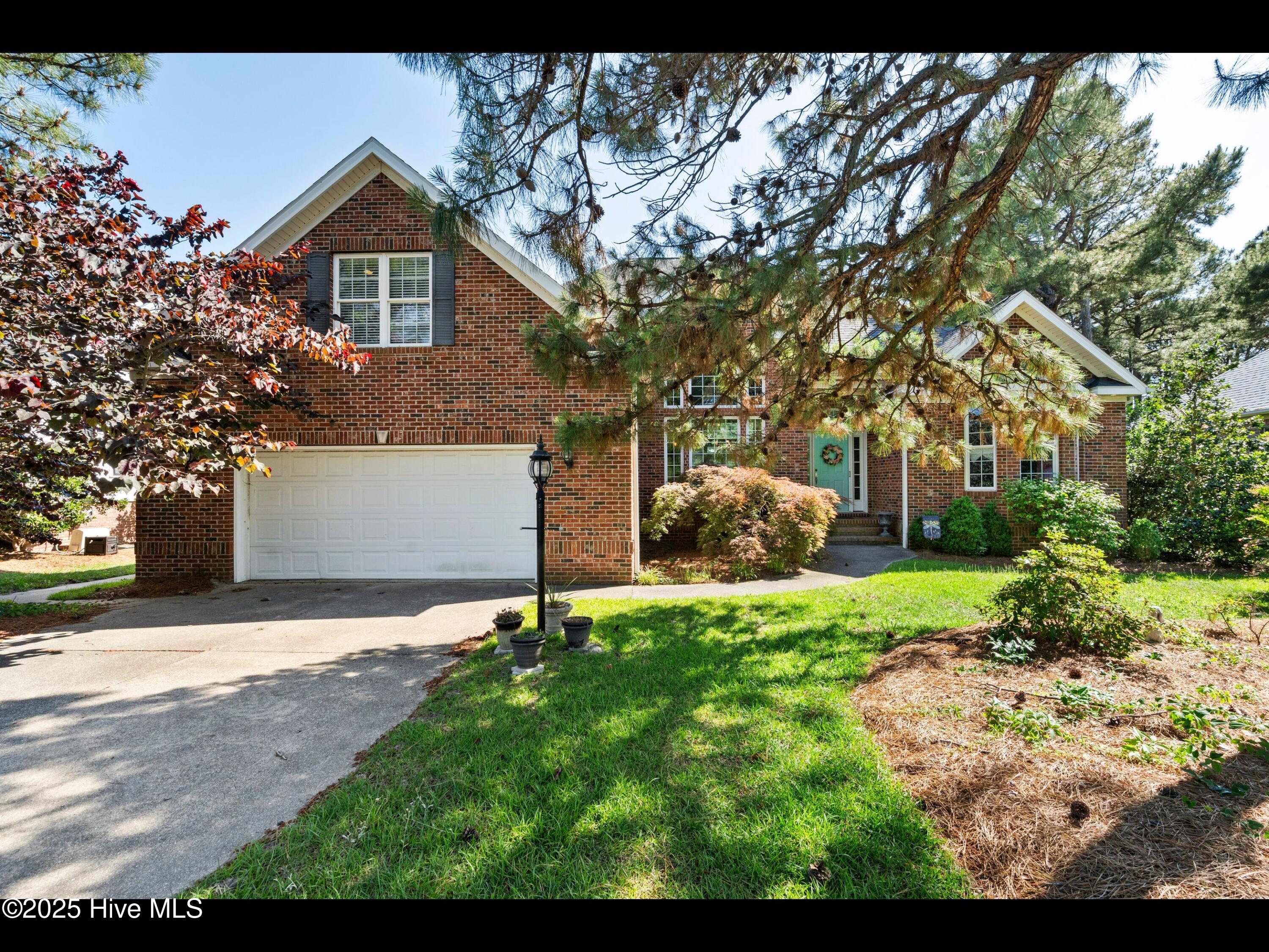 4404 Gauntlet Drive Property Photo 1