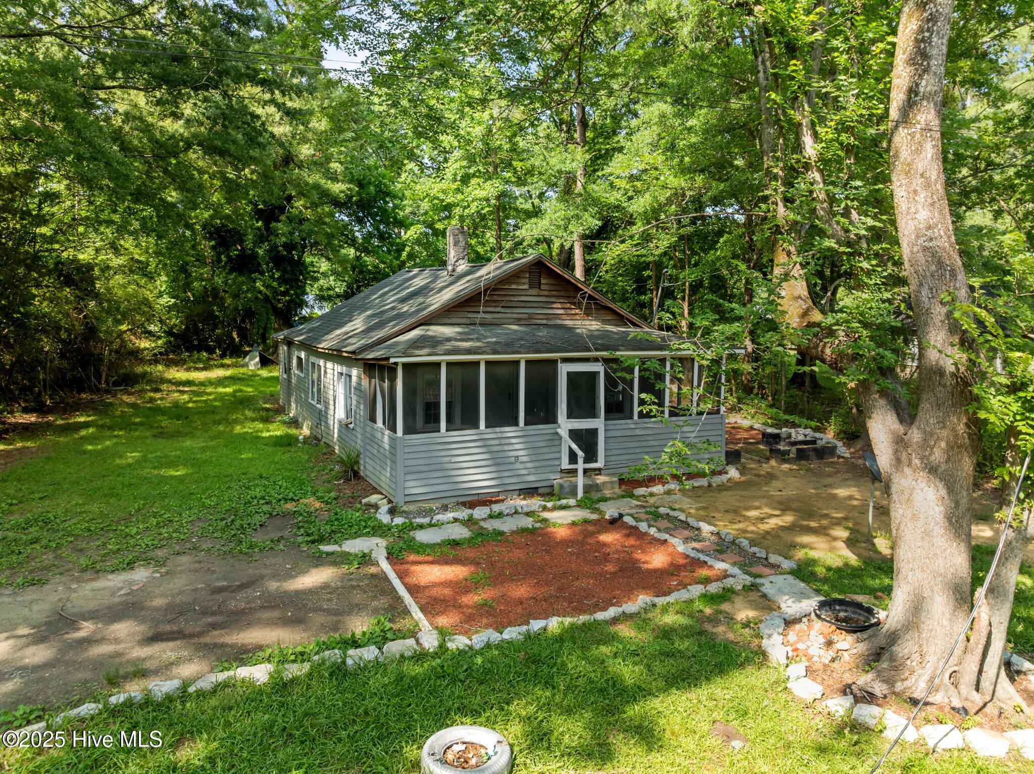 107 Cranberry Street Property Photo 1