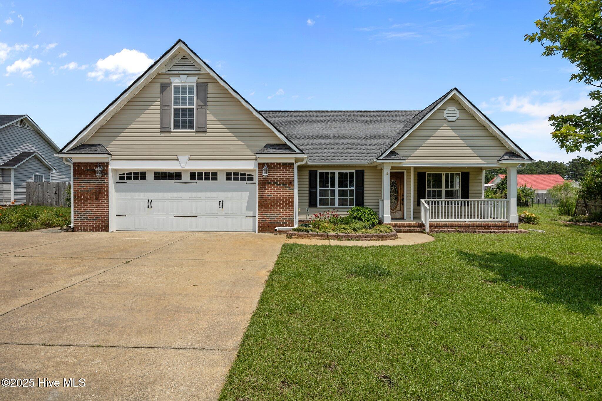 107 Hayes Court Property Photo 1