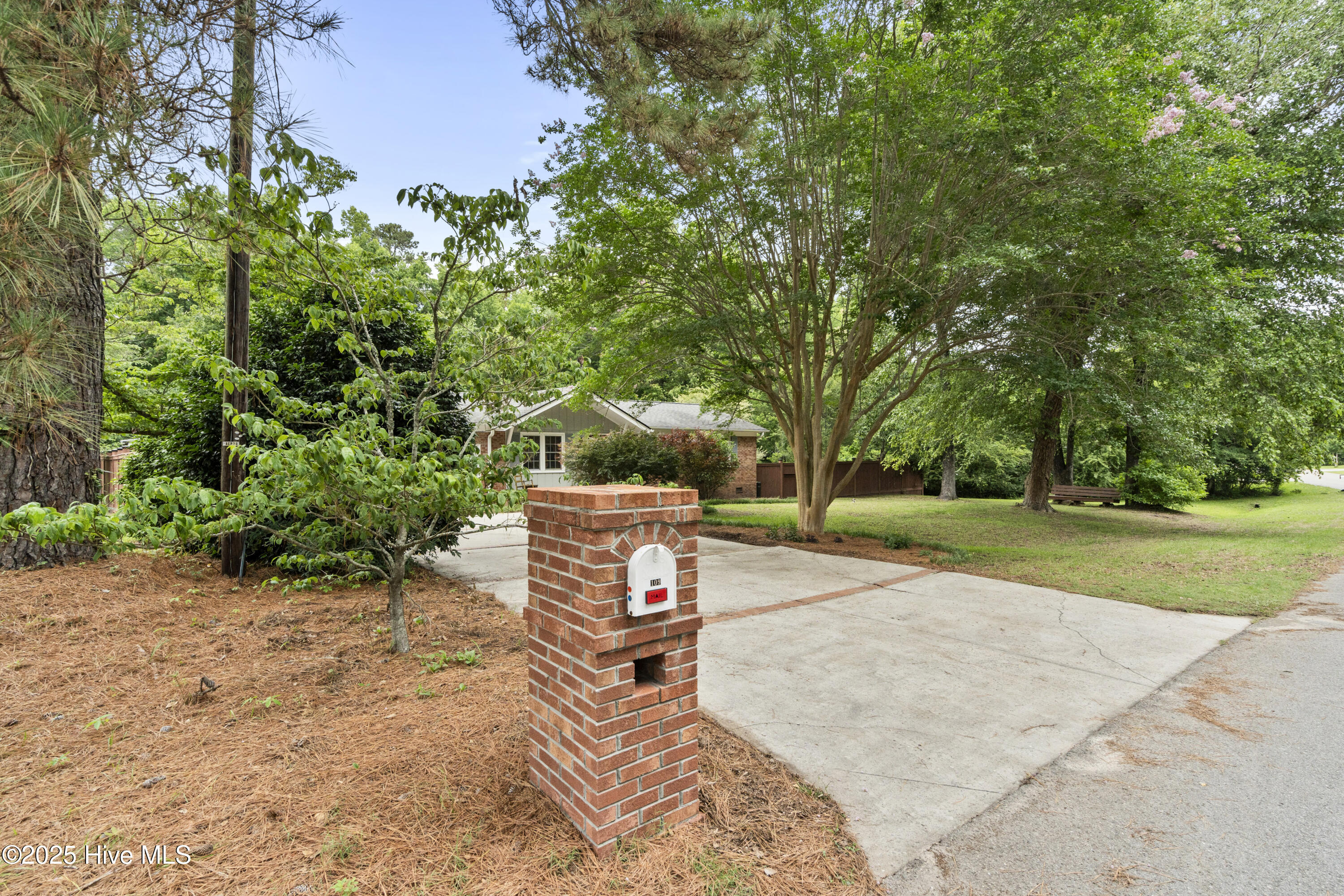 109 Dilworth Road Property Photo 7