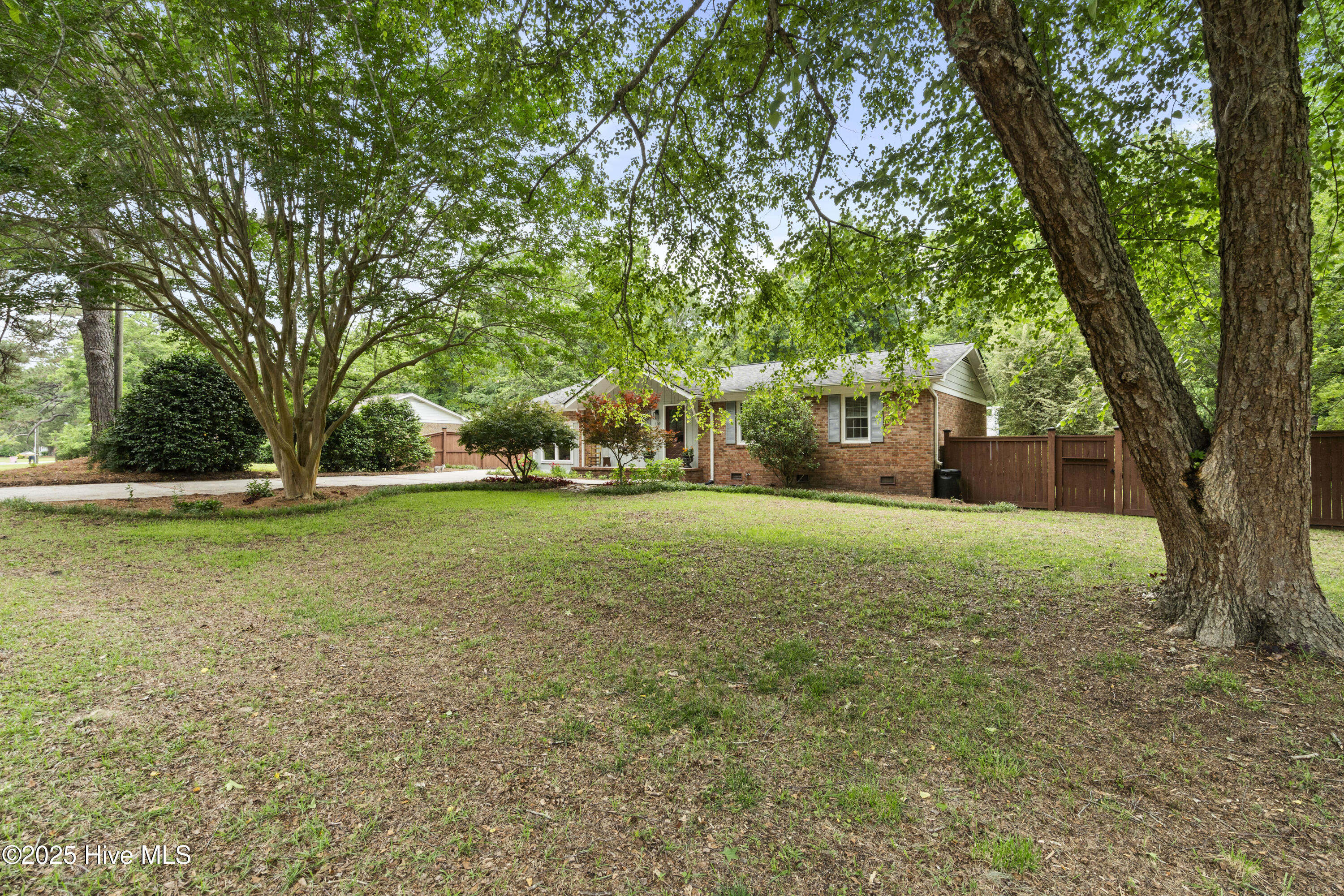 109 Dilworth Road Property Photo 8