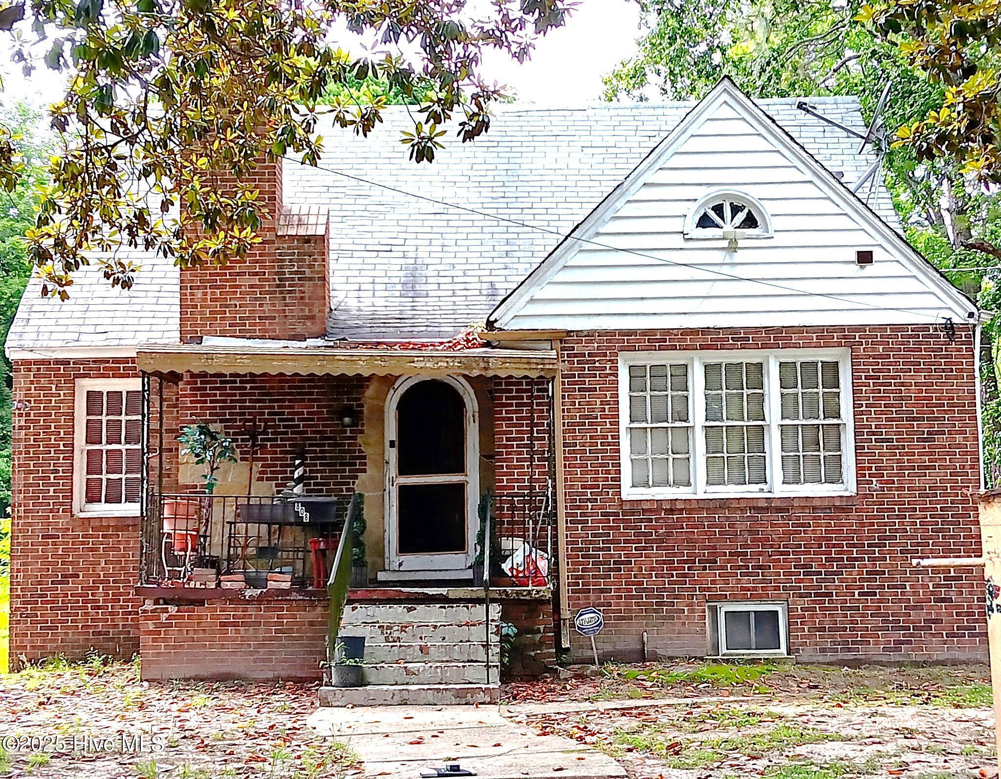 808 Elm Street Property Photo 1