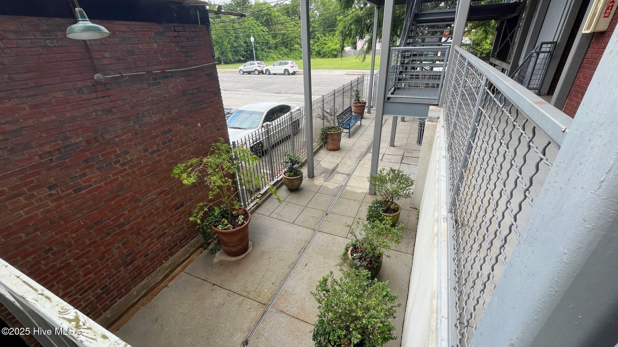 801 N 4th Street Apt 301 Property Photo 15
