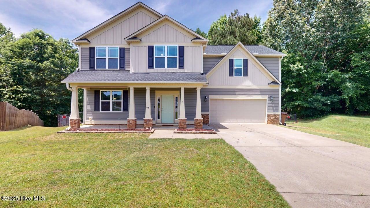 44 Nassau Court Property Photo 1