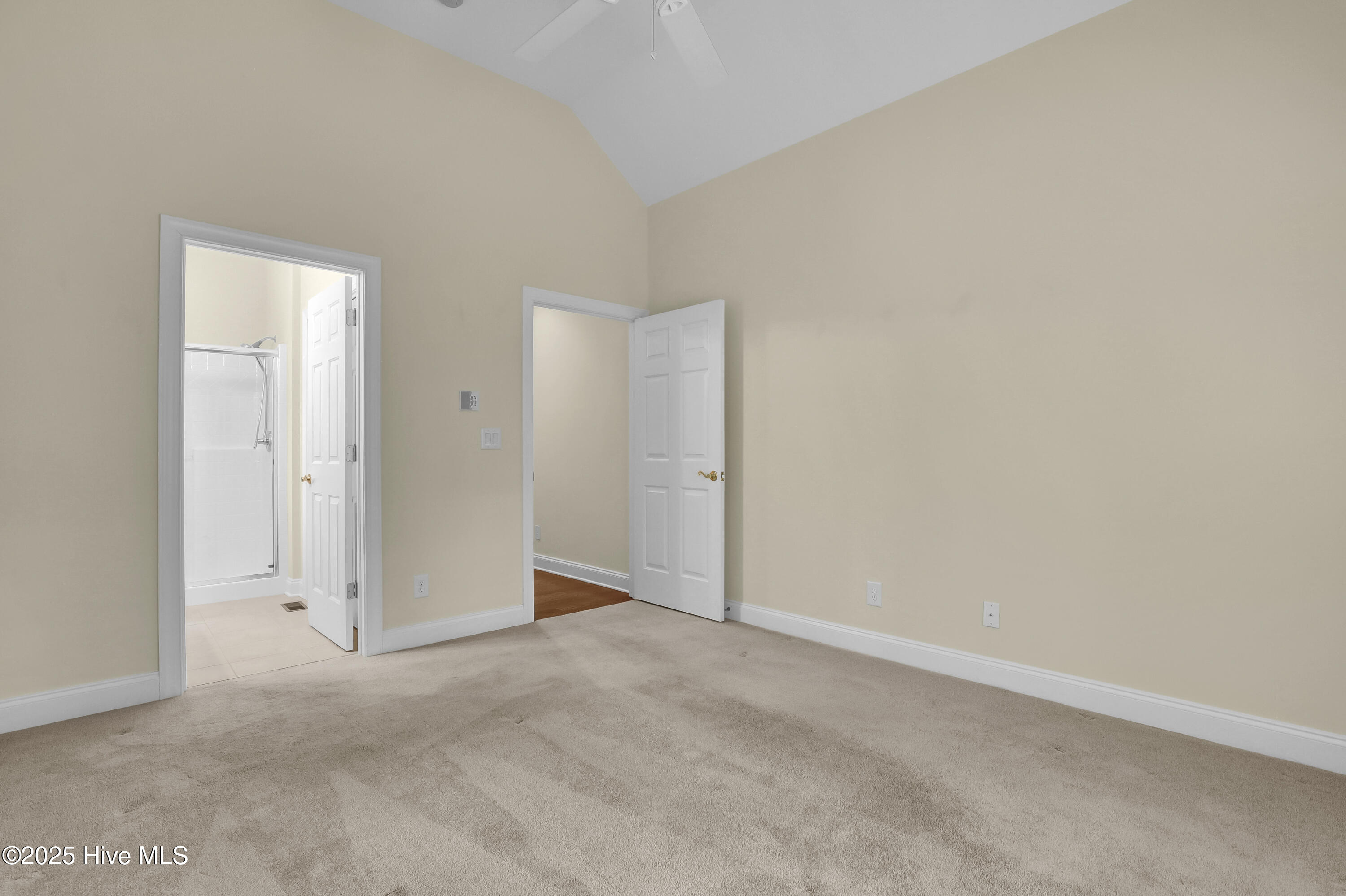 120 E High Bluff Drive Property Photo 23