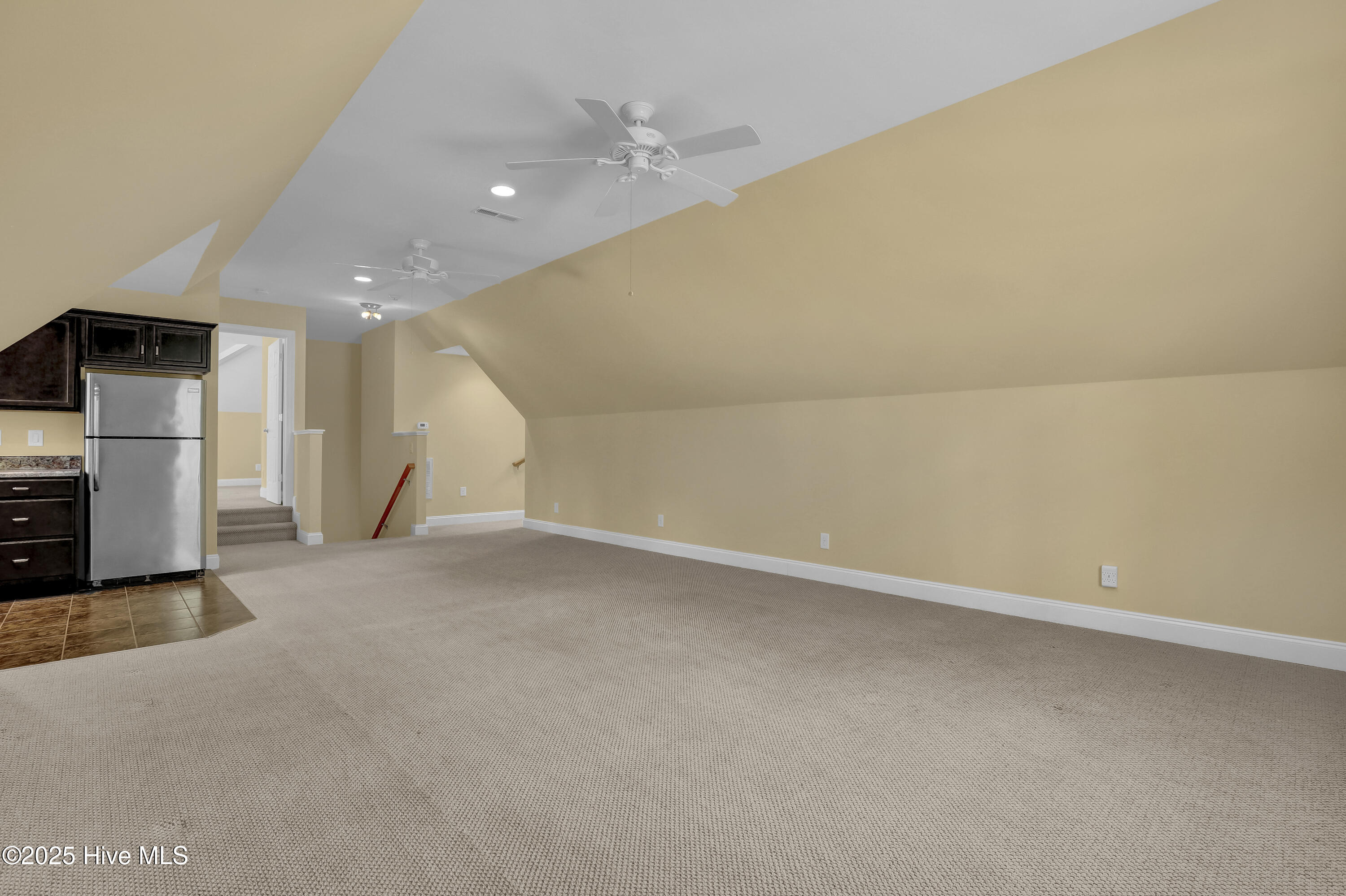 120 E High Bluff Drive Property Photo 30