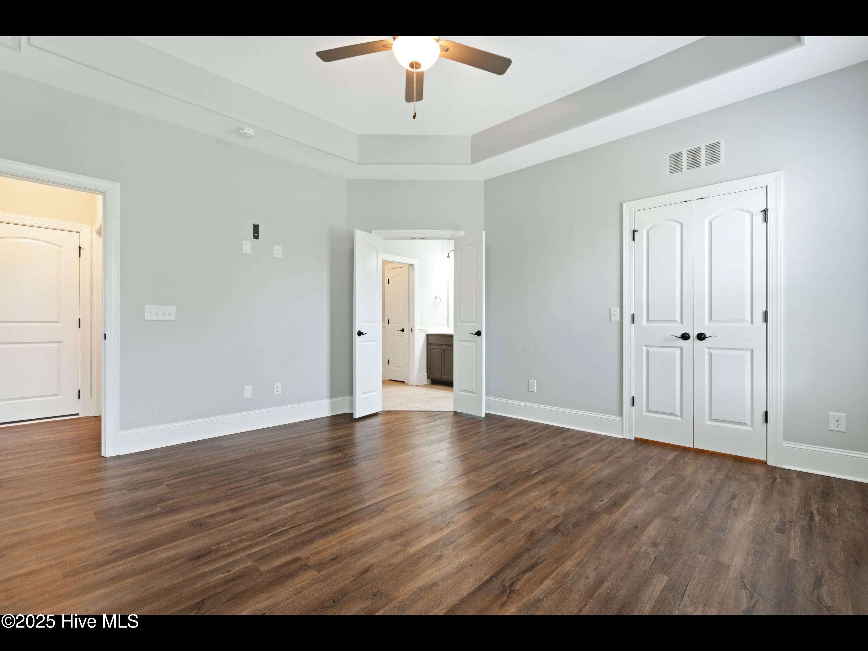 7024 Bonaventure Street Property Photo 10