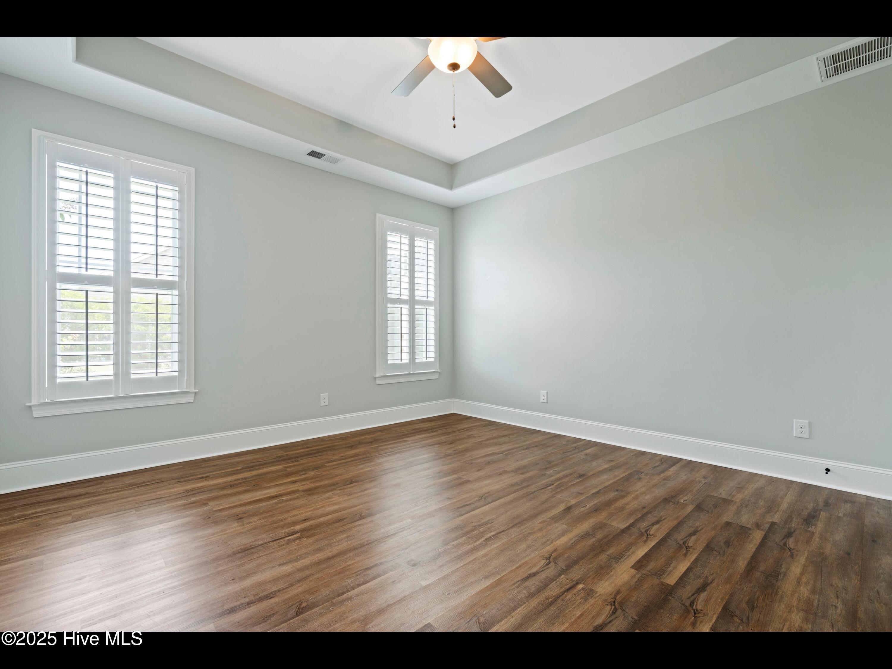 7024 Bonaventure Street Property Photo 12