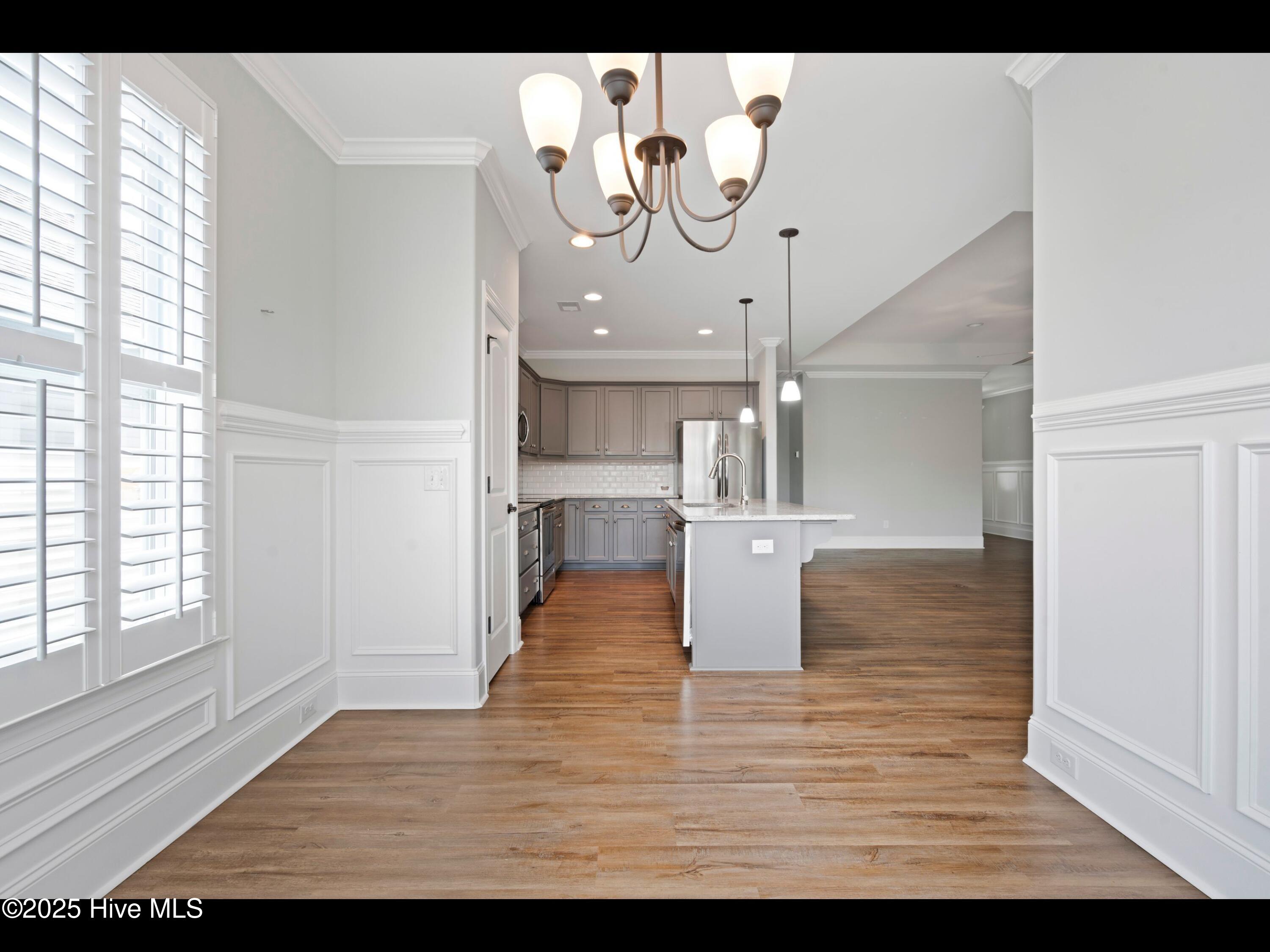 7024 Bonaventure Street Property Photo 18