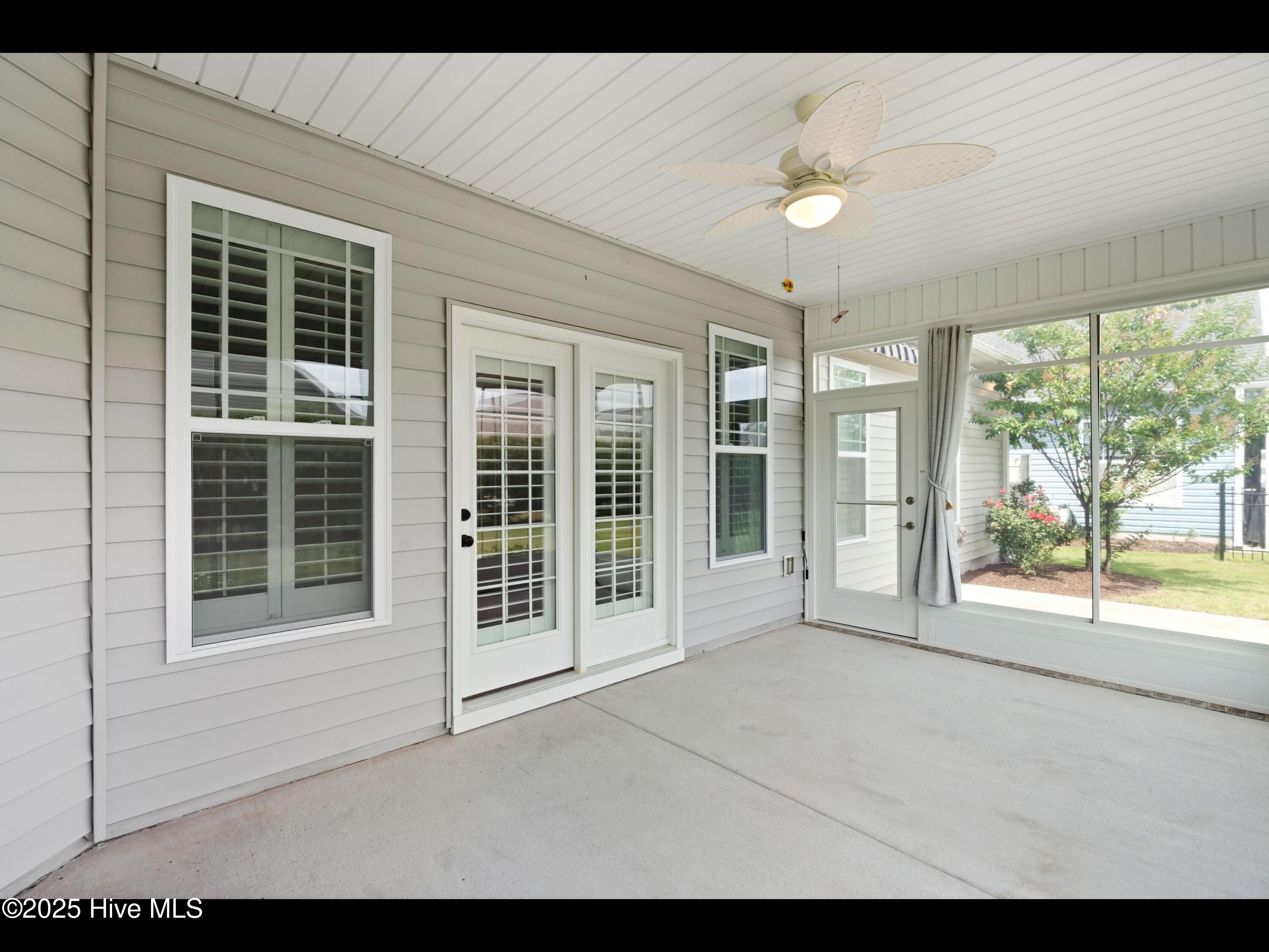 7024 Bonaventure Street Property Photo 34