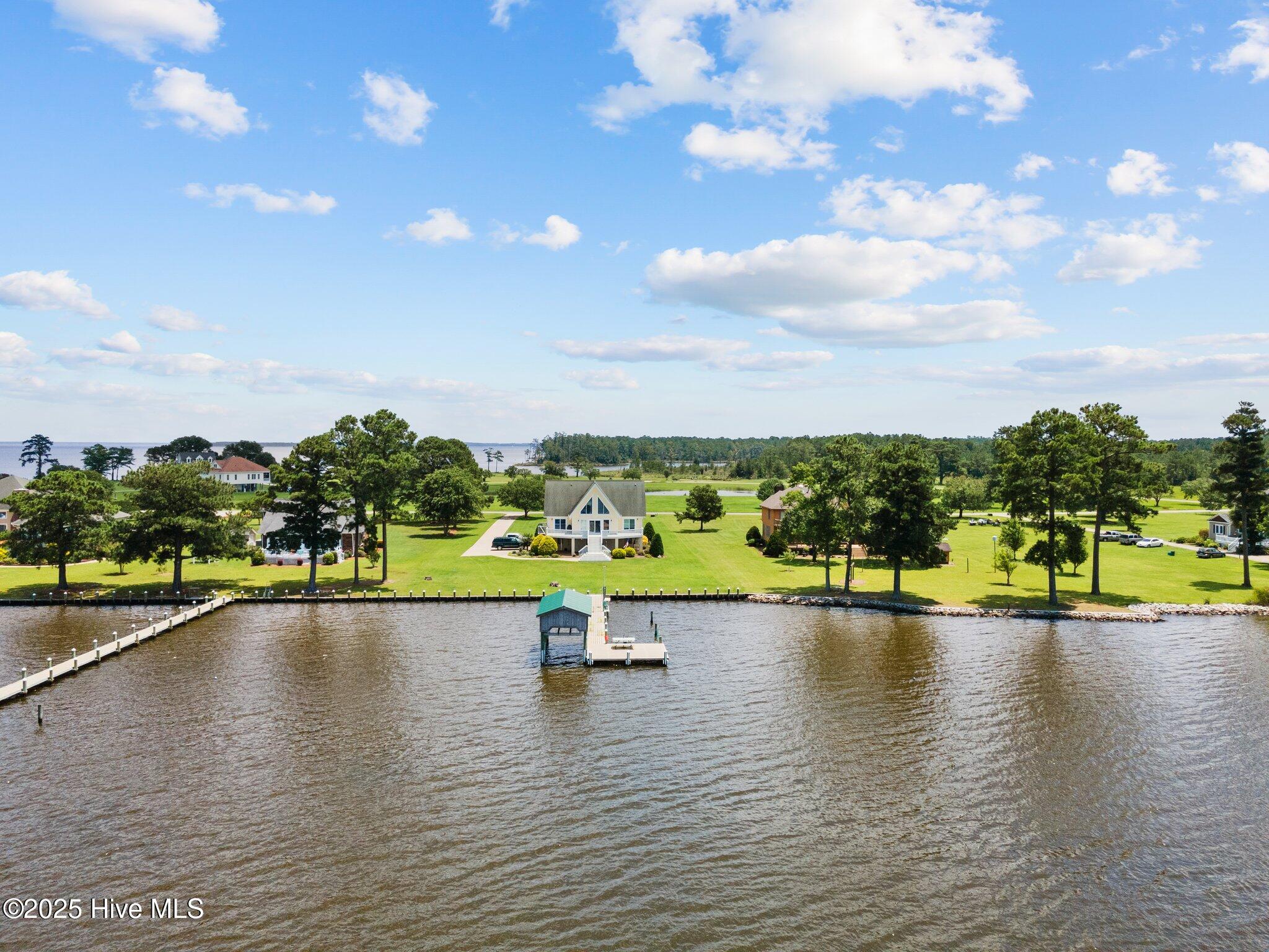 42 River Drive Property Photo 19