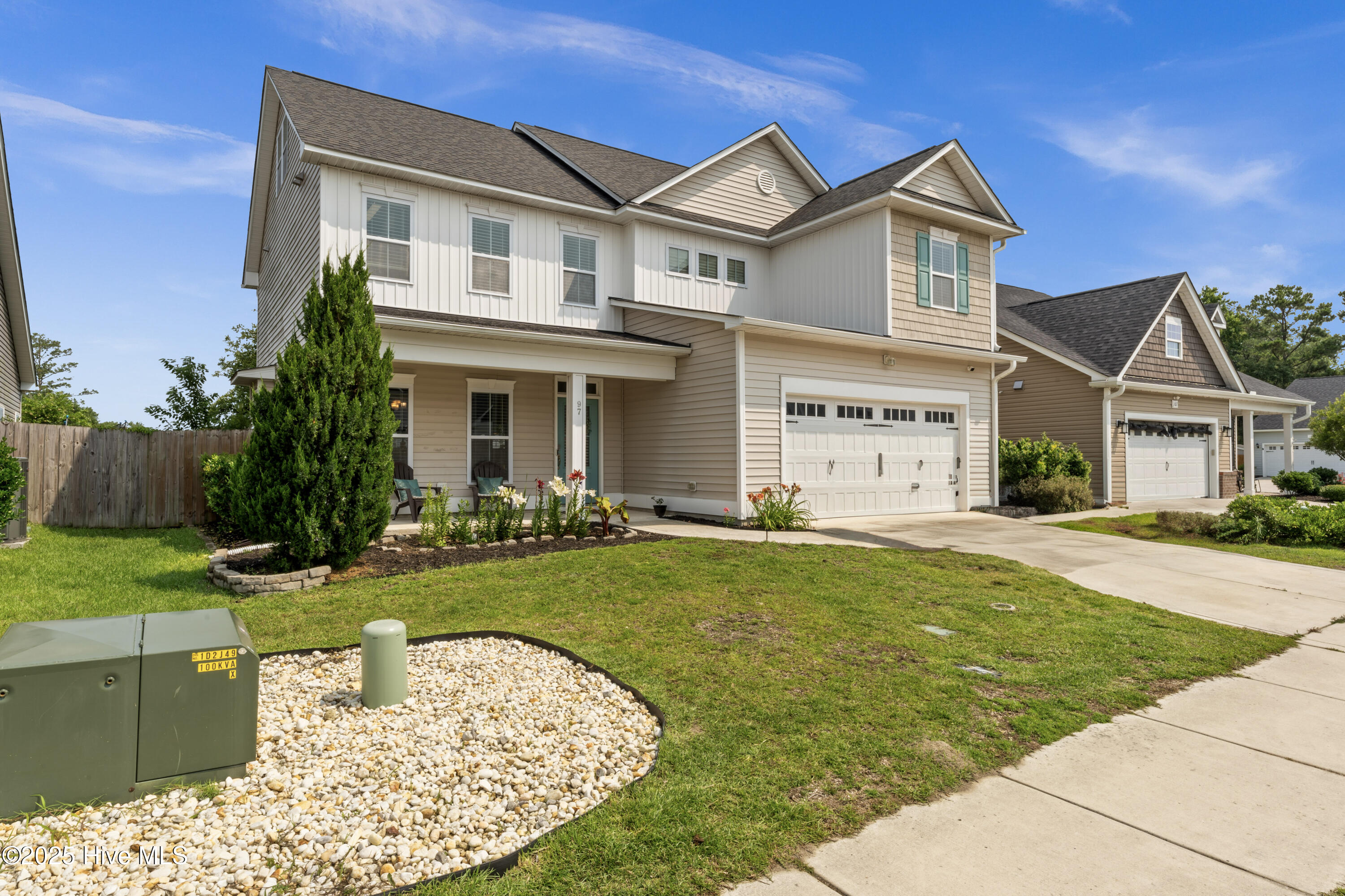 97 Violetear Ridge Property Photo 1
