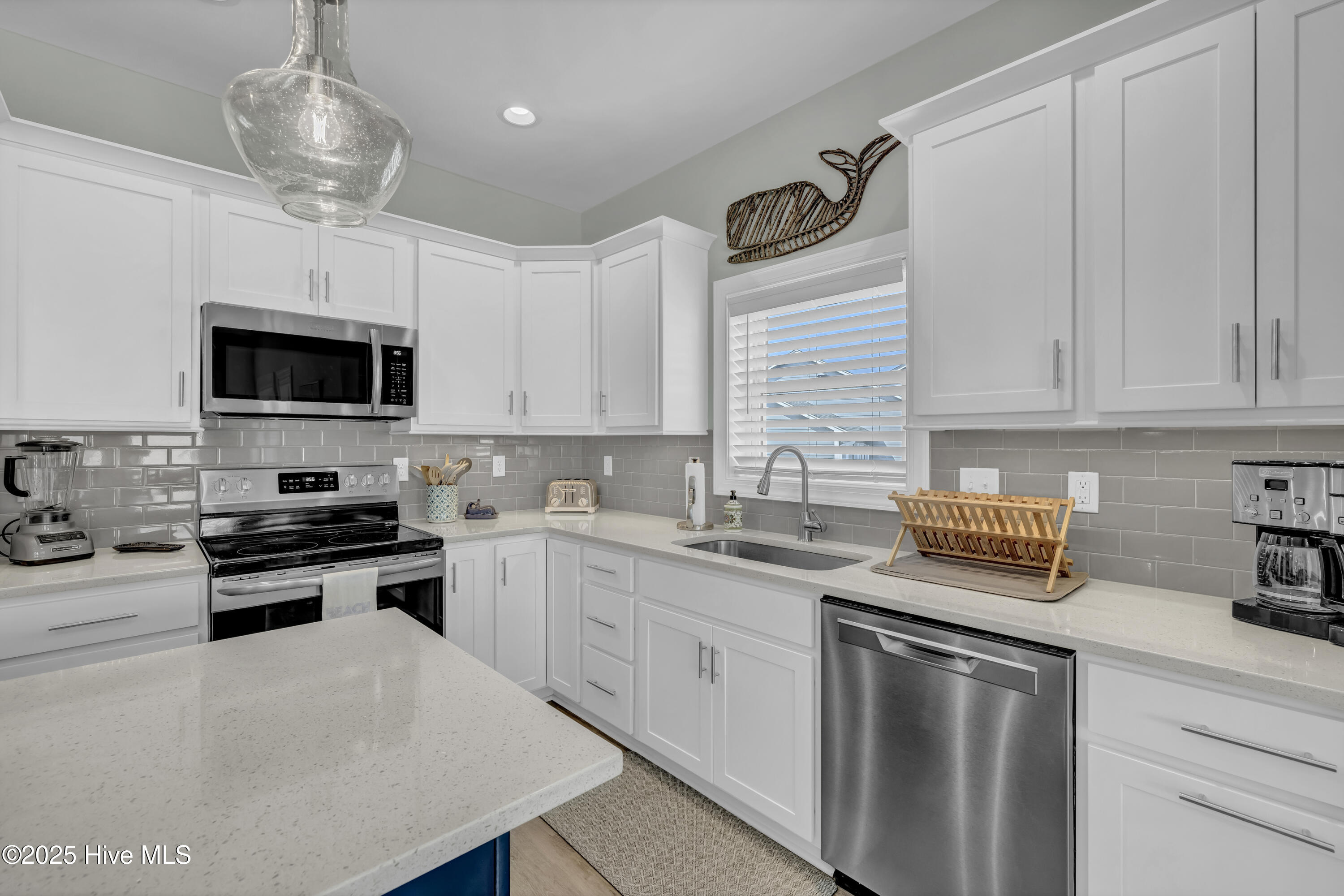1115 Sapphire Avenue Property Photo 12