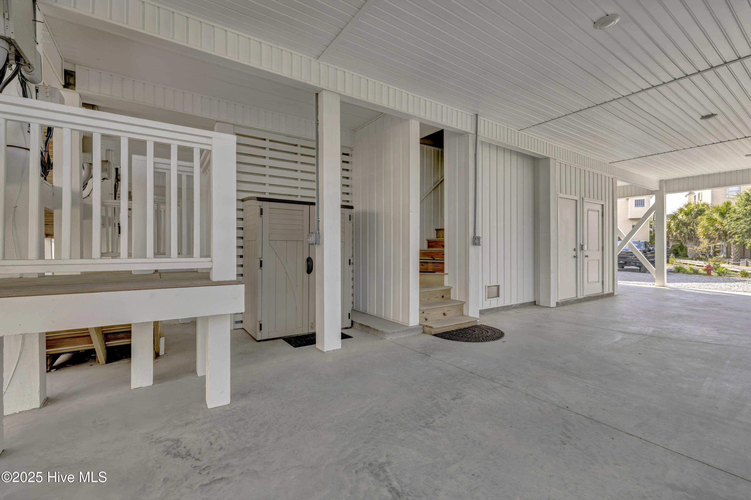 1115 Sapphire Avenue Property Photo 31